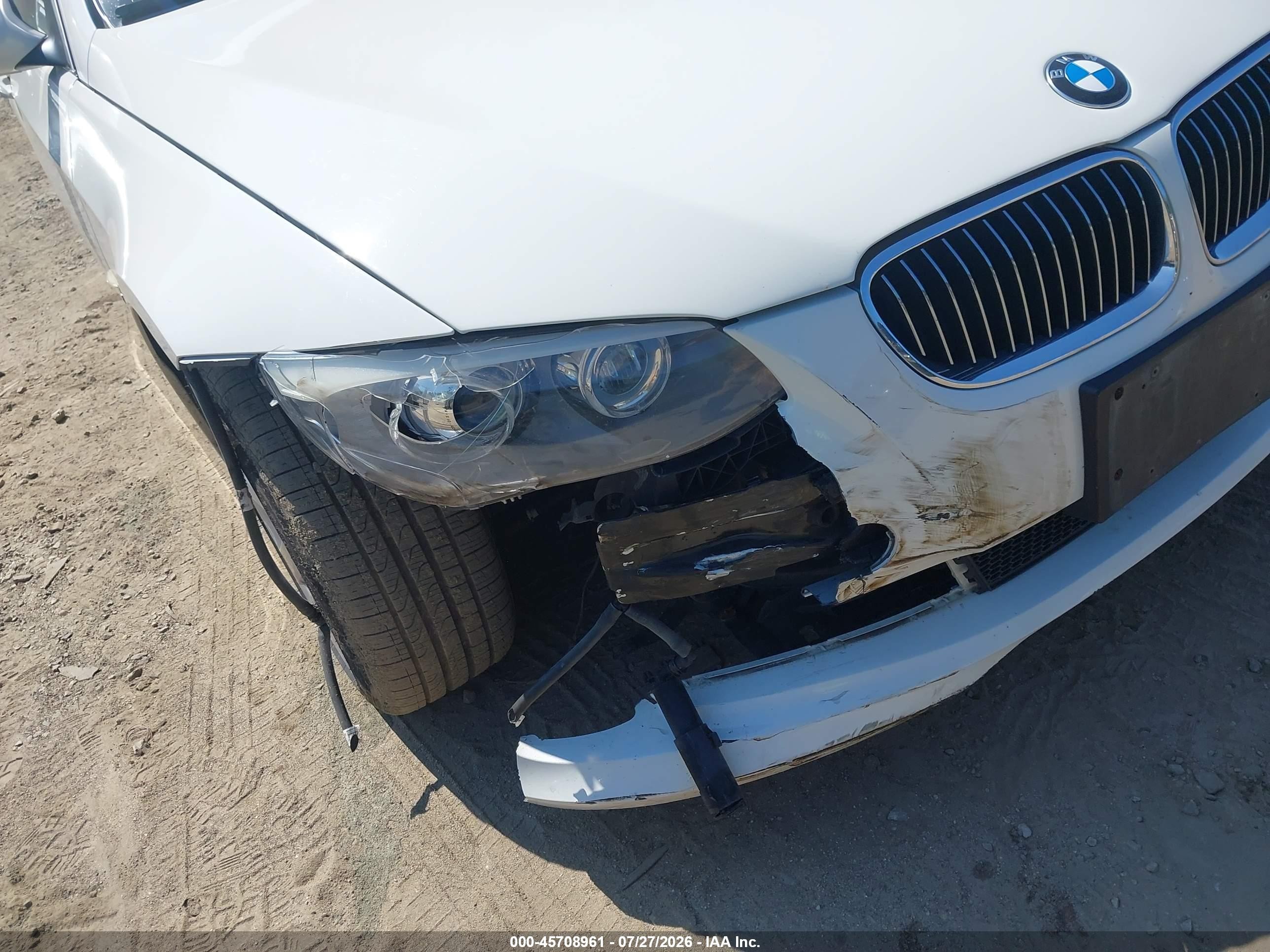 2011 Bmw 328i Xdrive White vin: WBAKF5C52BE586571