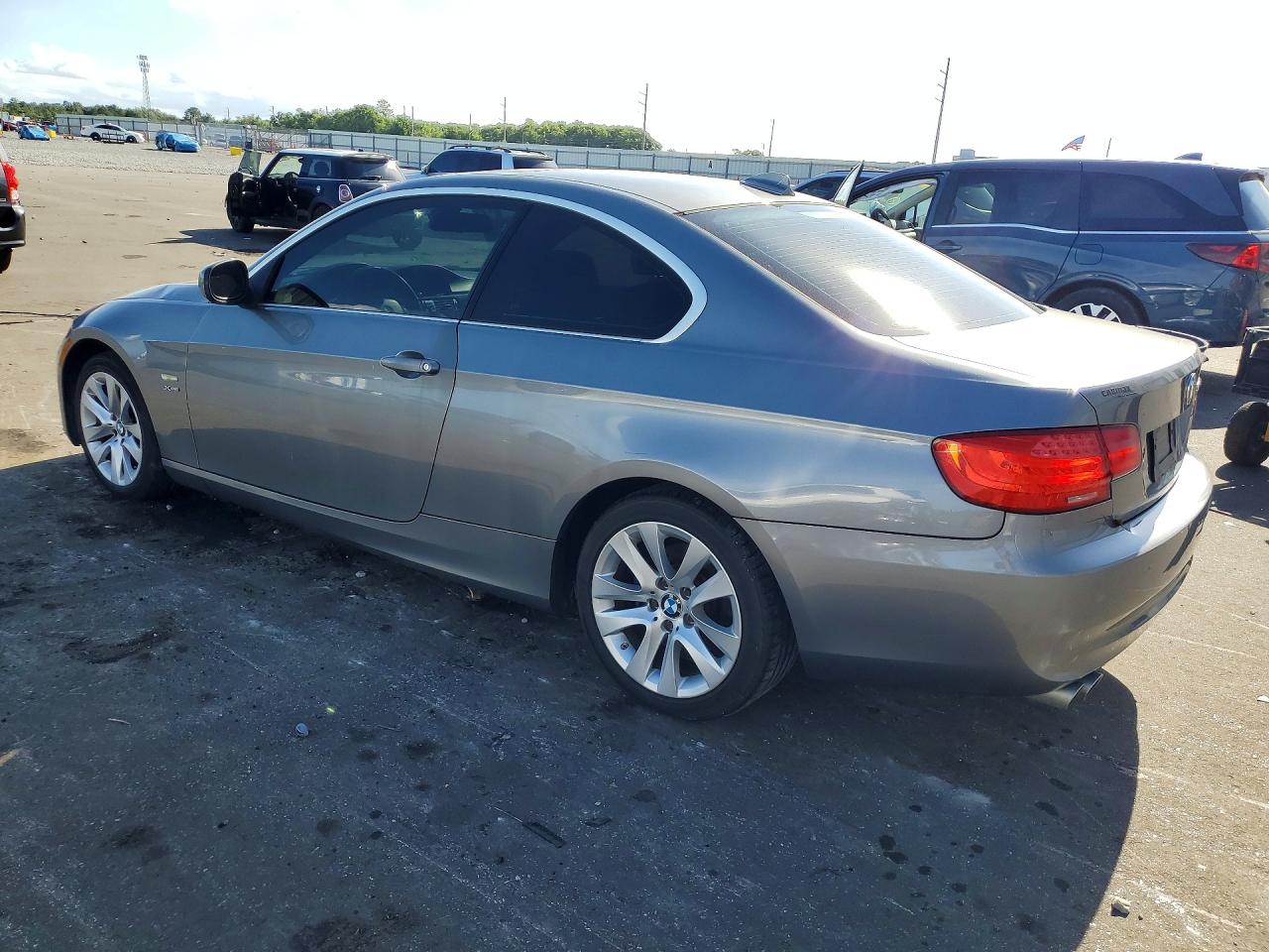 2011 Bmw 328 Xi Sulev Gray vin: WBAKF5C52BE586974