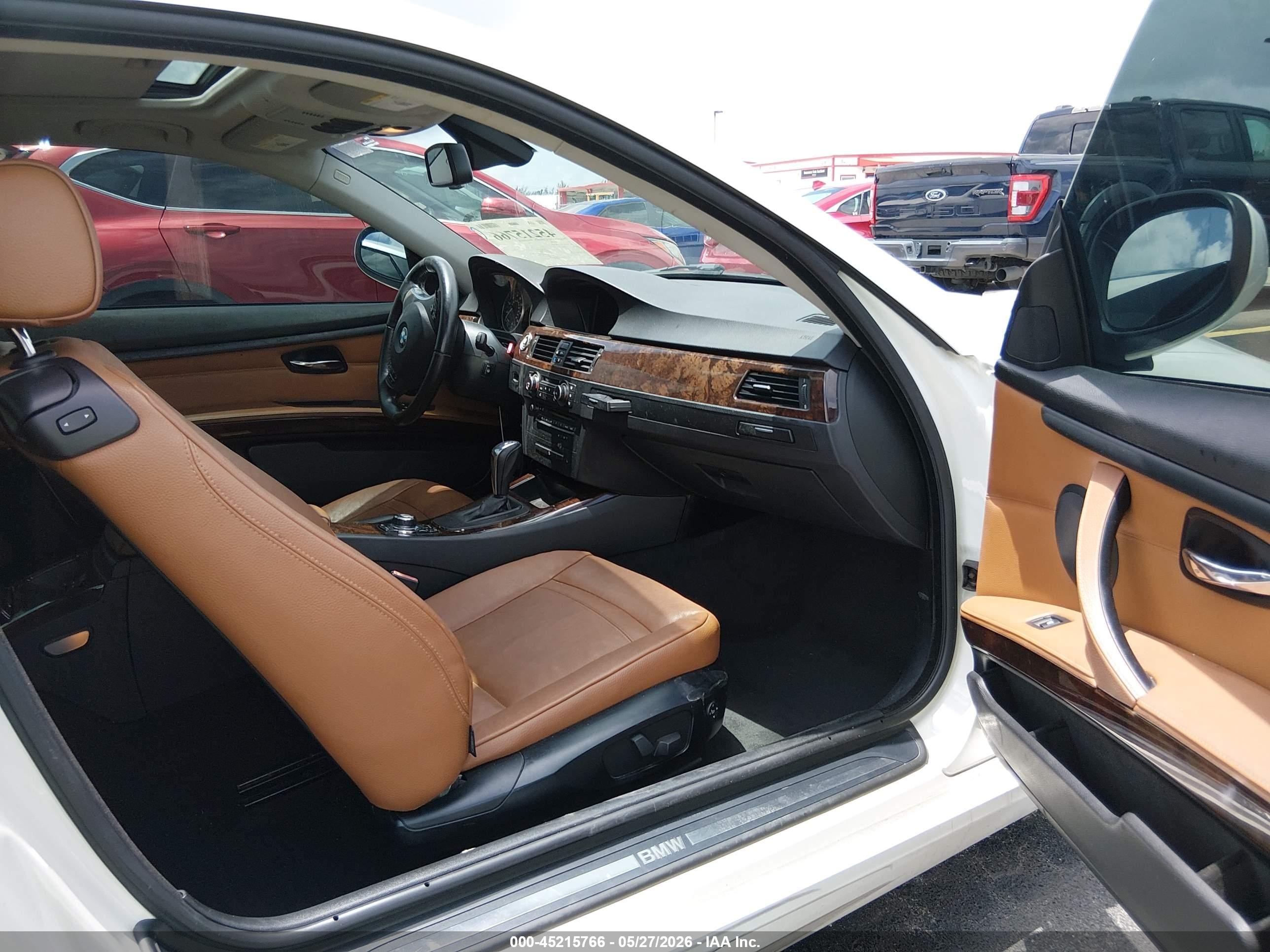 2012 Bmw 328i Xdrive White vin: WBAKF5C52CE656684
