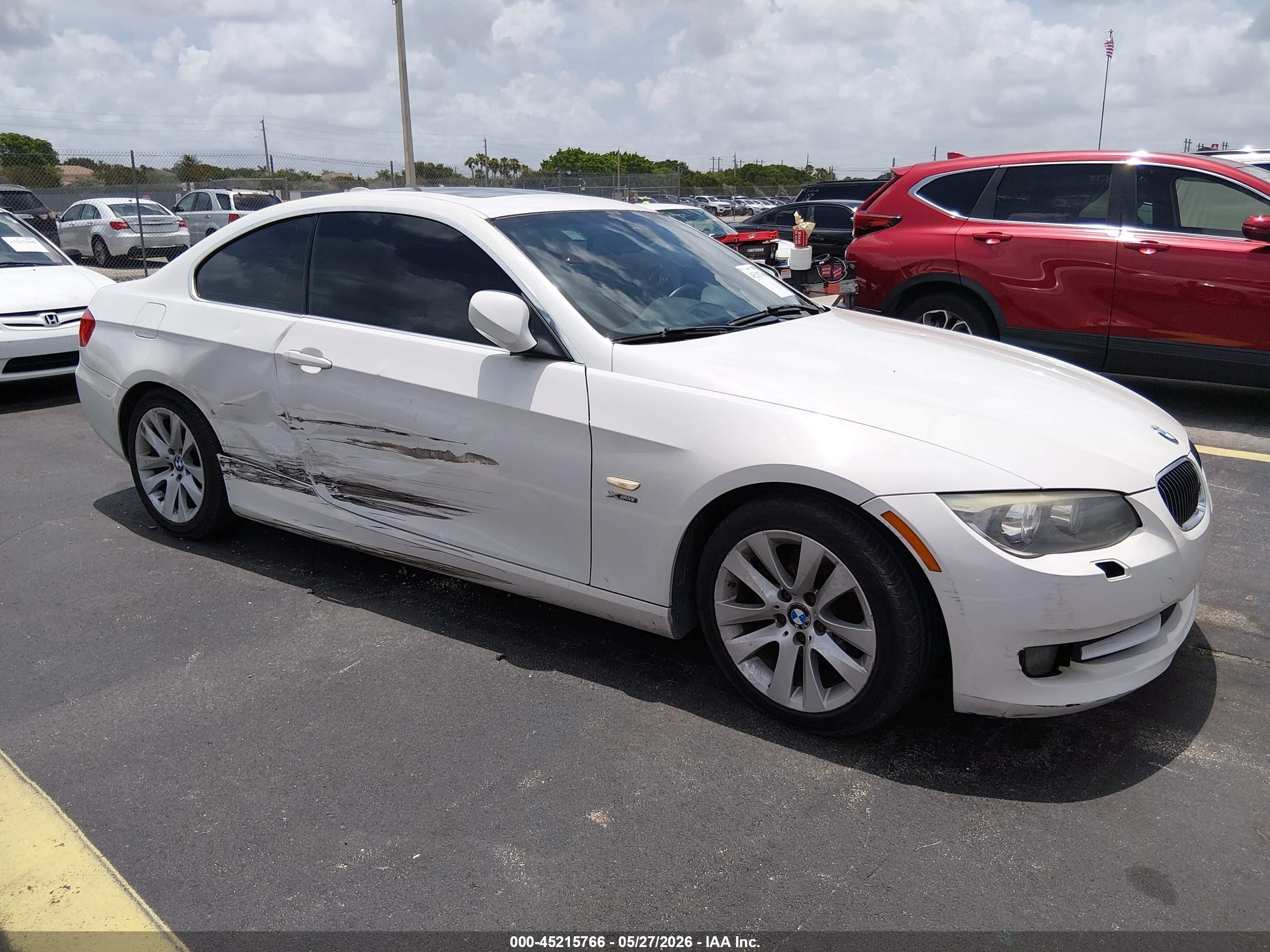 2012 Bmw 328i Xdrive White vin: WBAKF5C52CE656684
