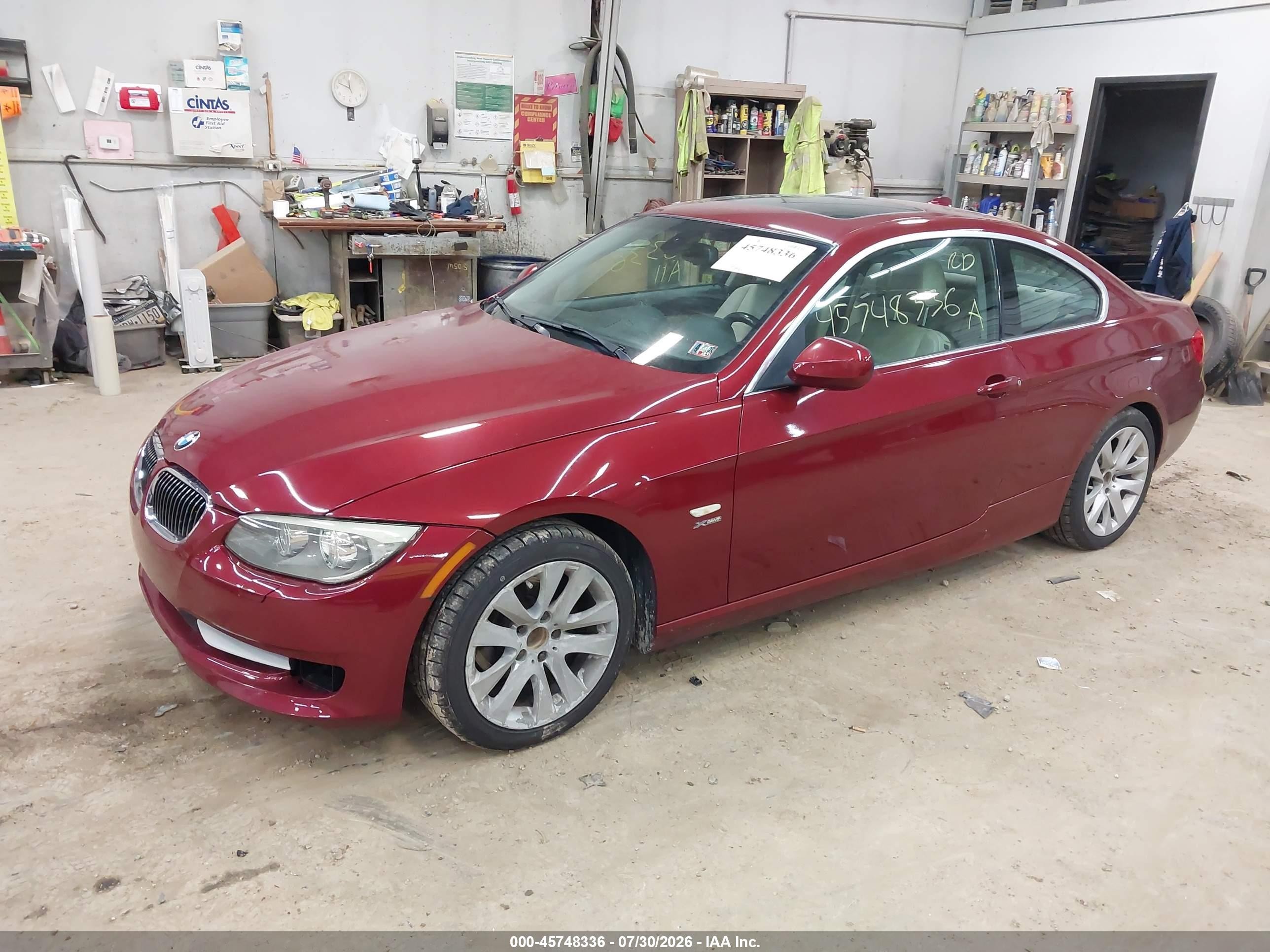 2011 Bmw 328i Xdrive Red vin: WBAKF5C54BE586961