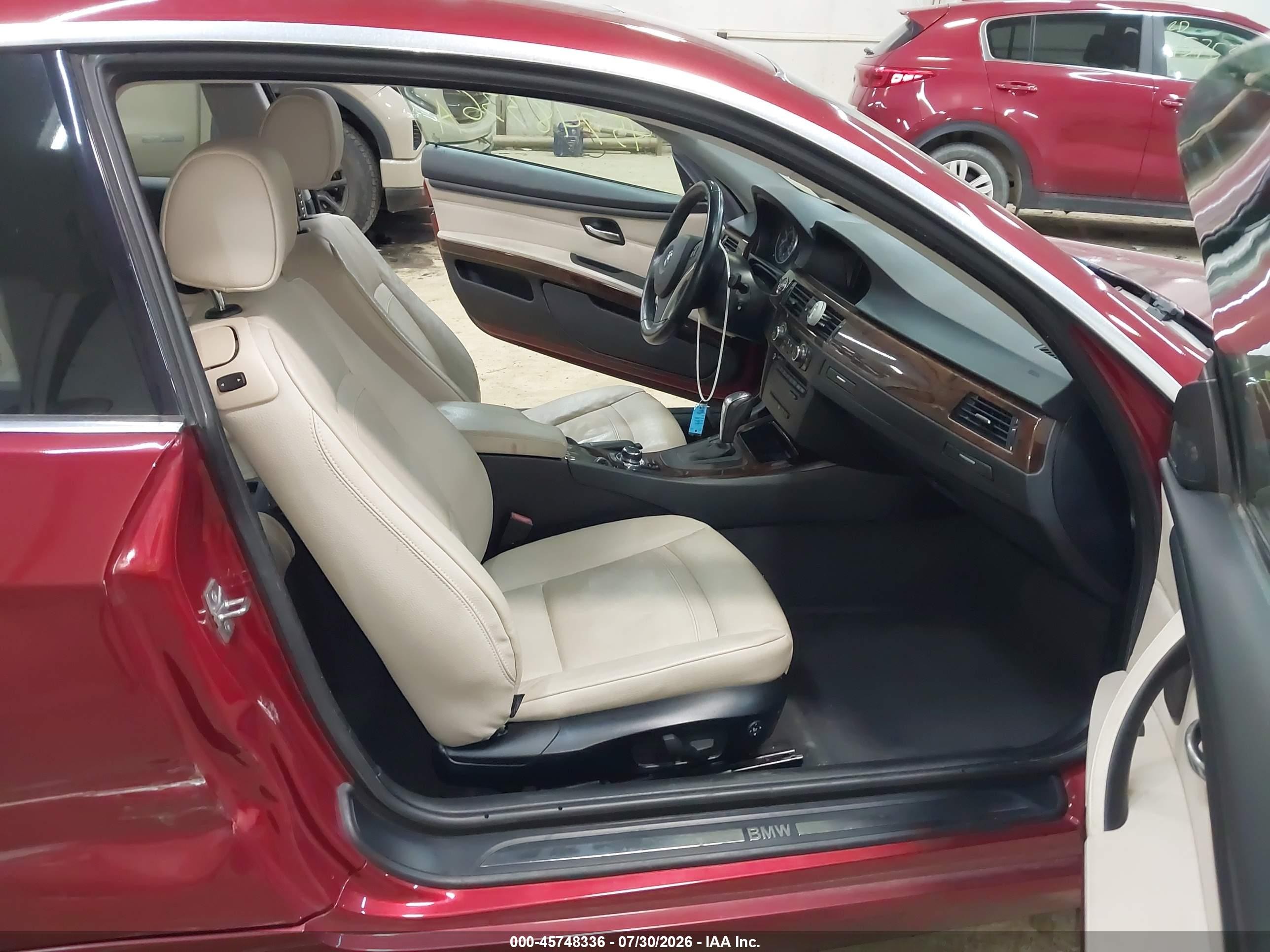 2011 Bmw 328i Xdrive Red vin: WBAKF5C54BE586961