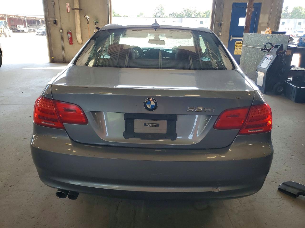 2011 Bmw 328 Xi Sulev Silver vin: WBAKF5C54BE656345