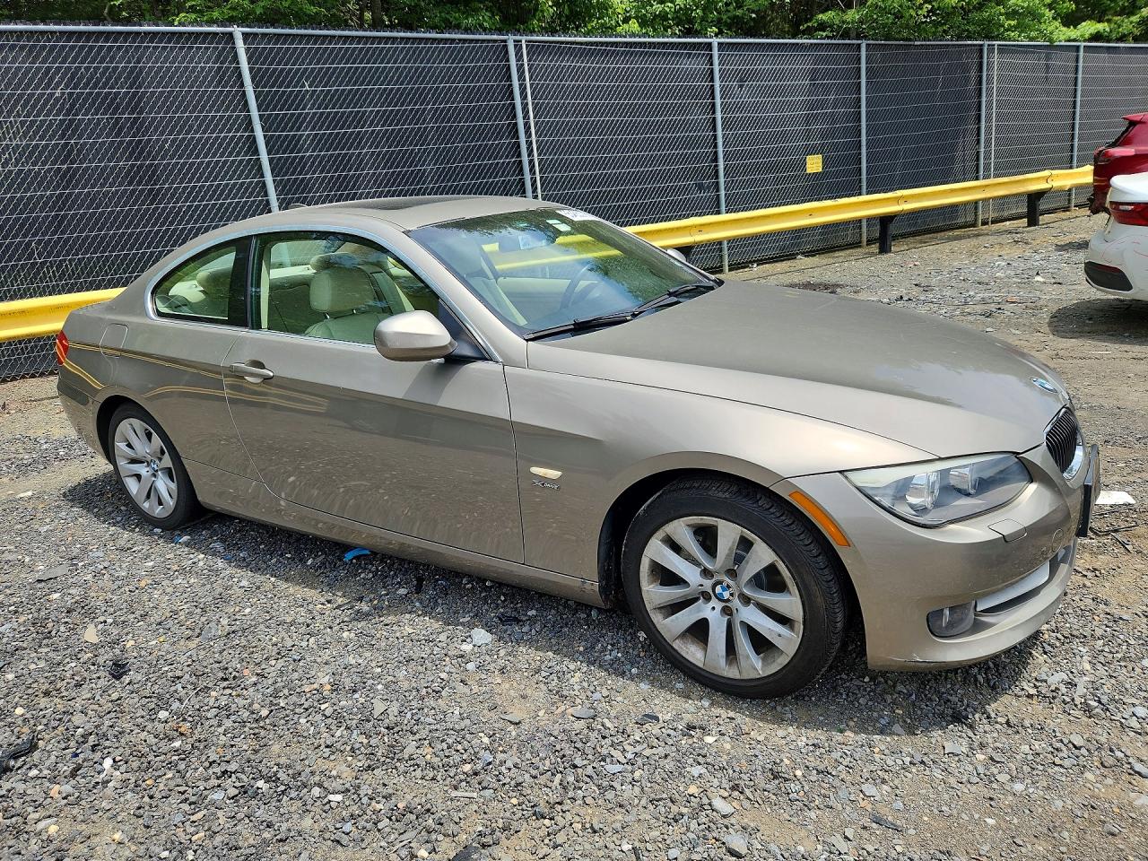 2011 Bmw 328 Xi Sulev Tan vin: WBAKF5C59BE656079