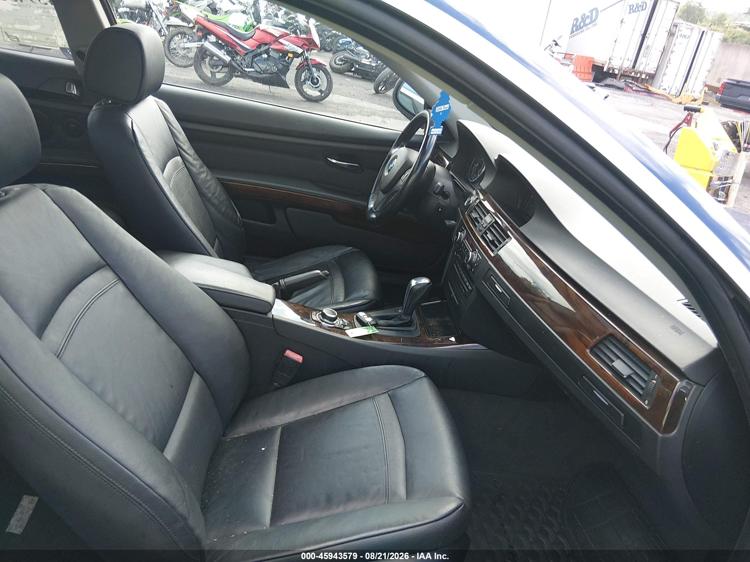 2011 Bmw 335i Xdrive Blue vin: WBAKF9C50BE620241