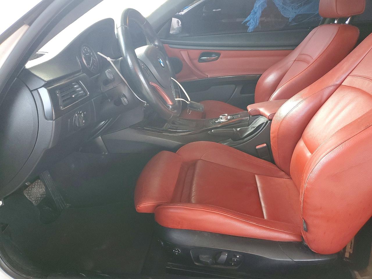 2011 Bmw 335 Xi White vin: WBAKF9C52BE620550