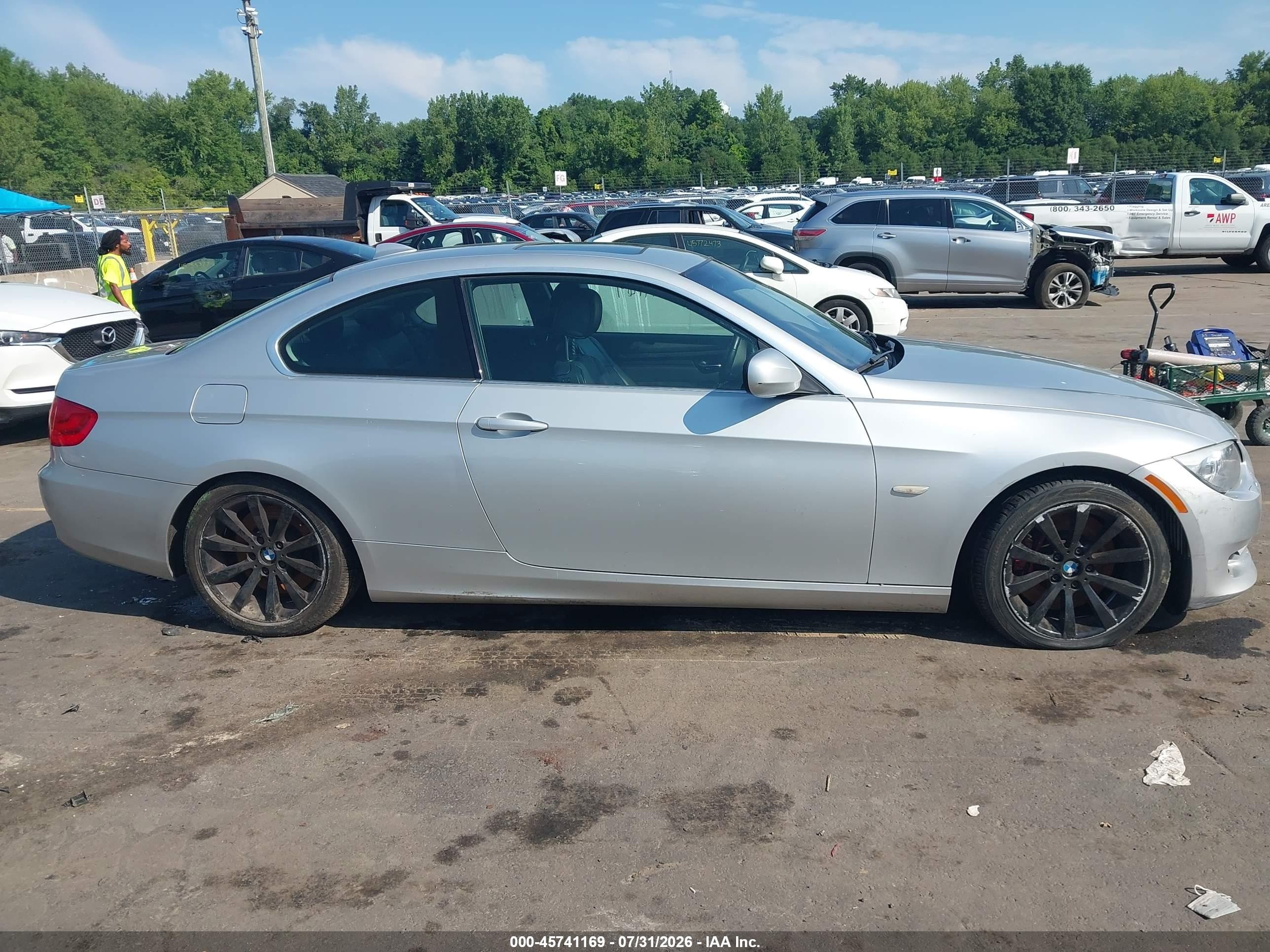 2013 Bmw 335i Xdrive Silver vin: WBAKF9C53DE859964