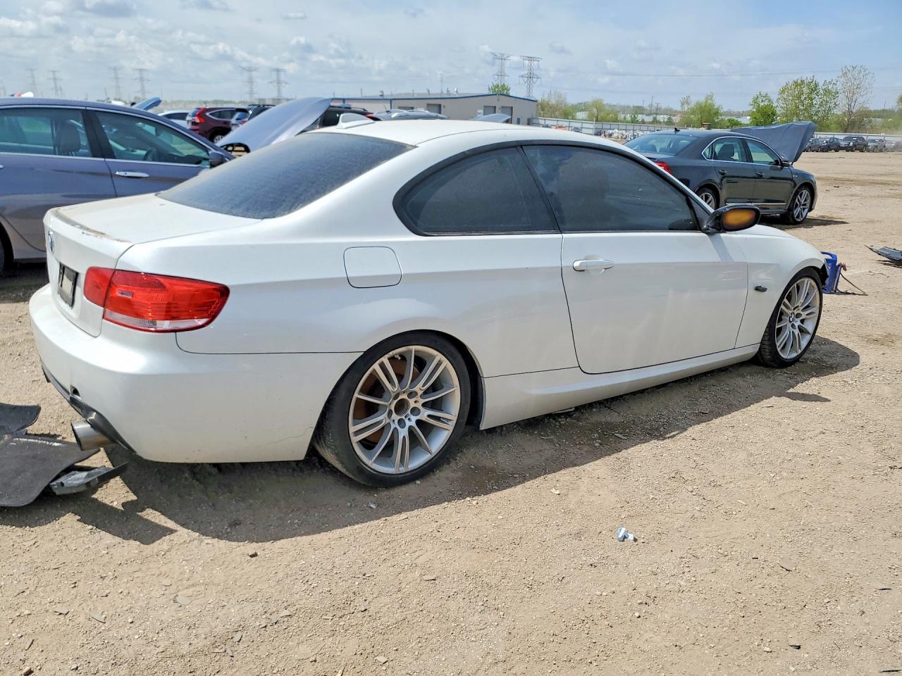 2012 Bmw 335 Xi White vin: WBAKF9C54CE620681