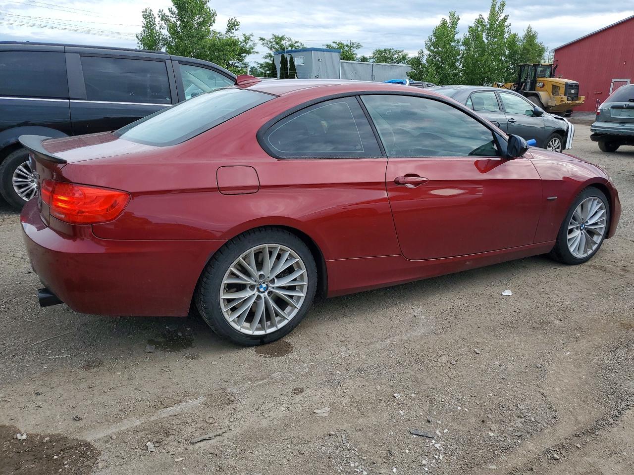 2011 Bmw 335 Xi Red vin: WBAKF9C59BE672175
