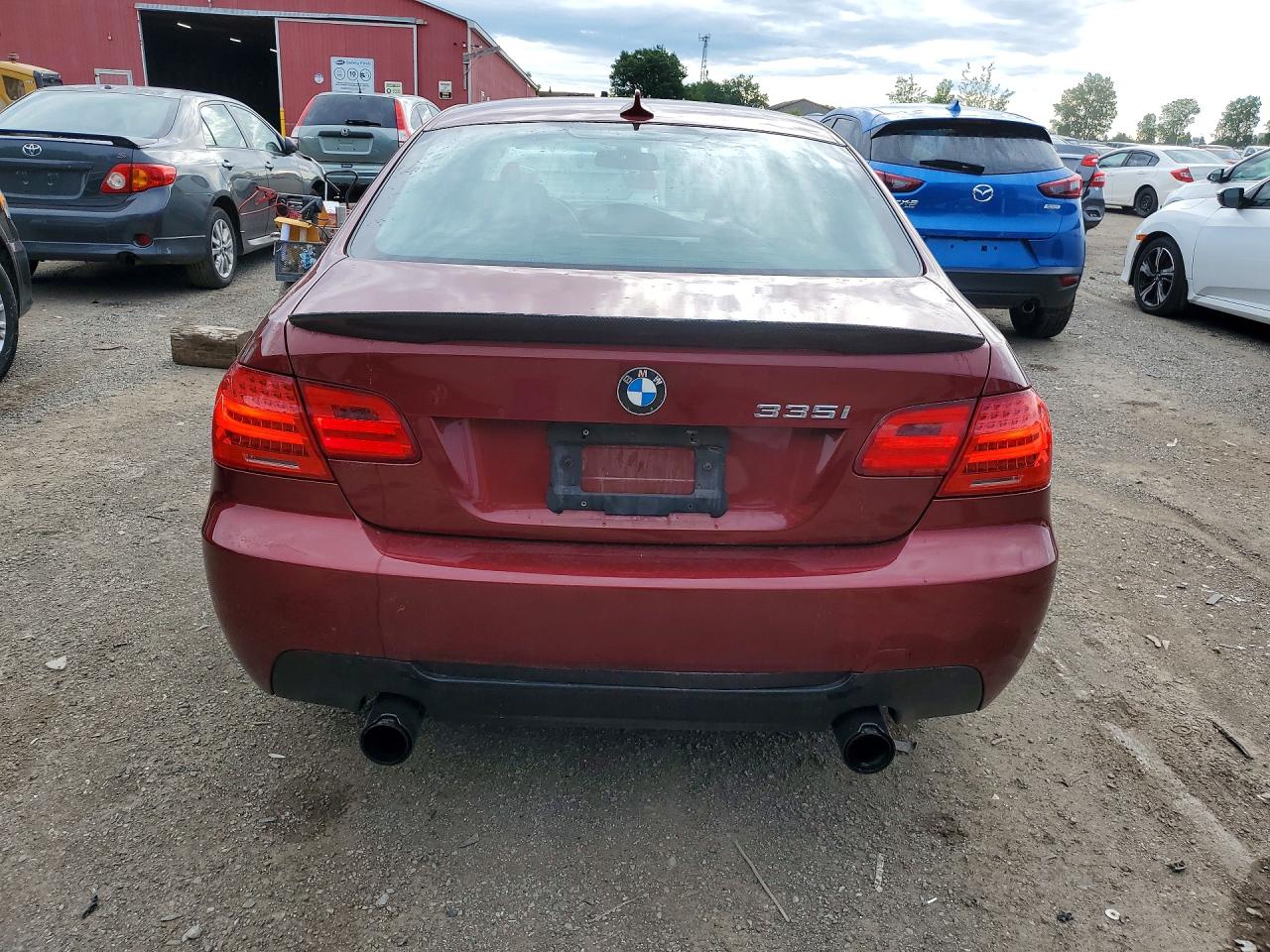 2011 Bmw 335 Xi Red vin: WBAKF9C59BE672175