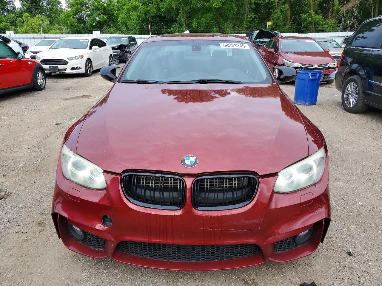 2011 Bmw 335 Xi Red vin: WBAKF9C59BE672175