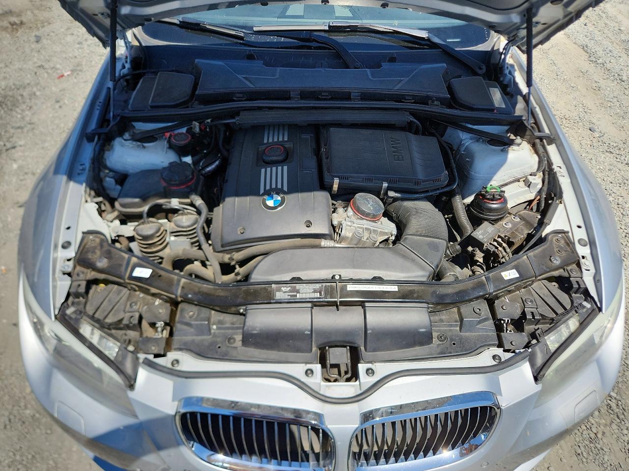 2011 Bmw 335 Is Silver vin: WBAKG1C52BE617999