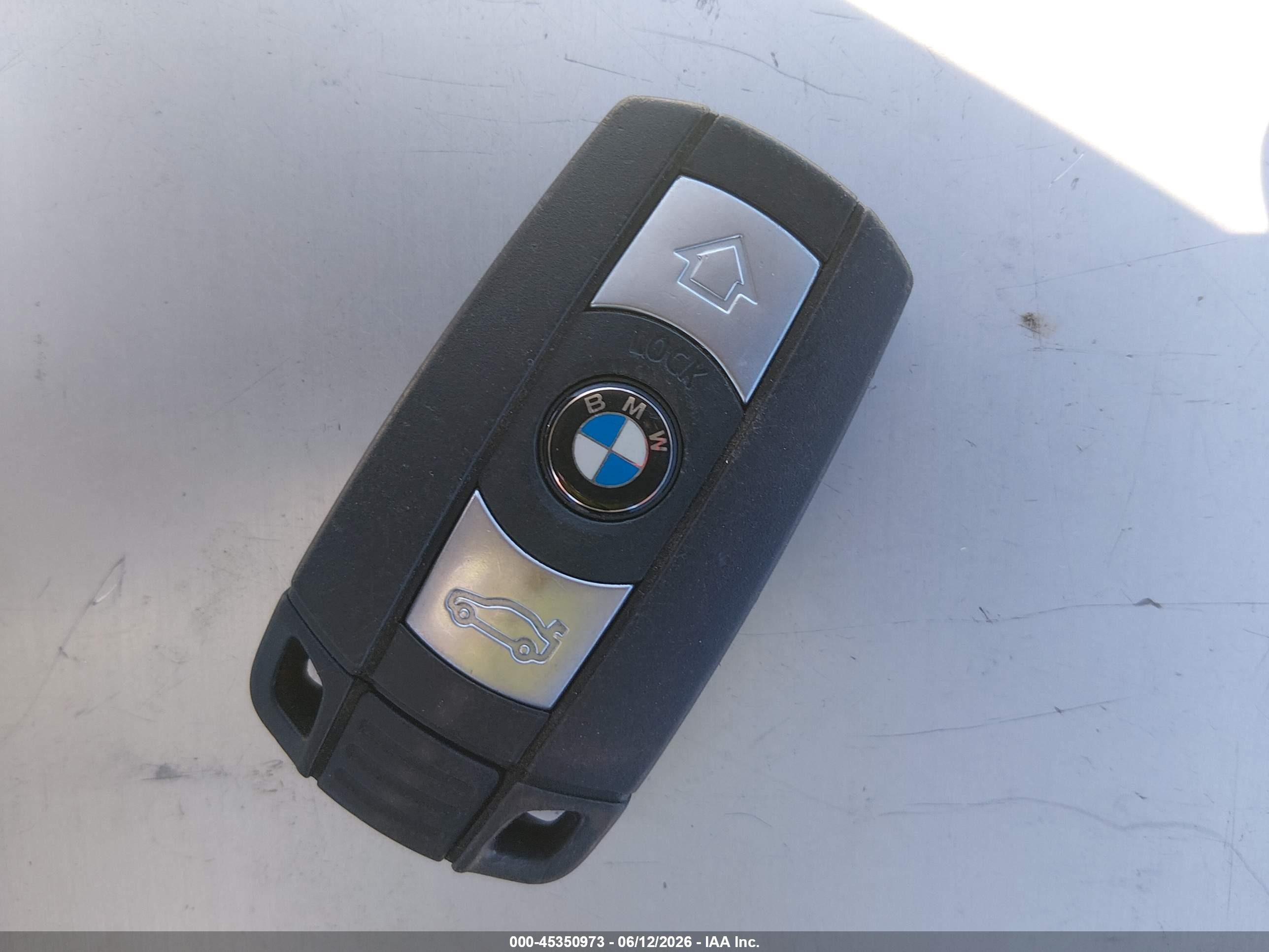 2011 Bmw 335i   Silver vin: WBAKG7C50BE262737