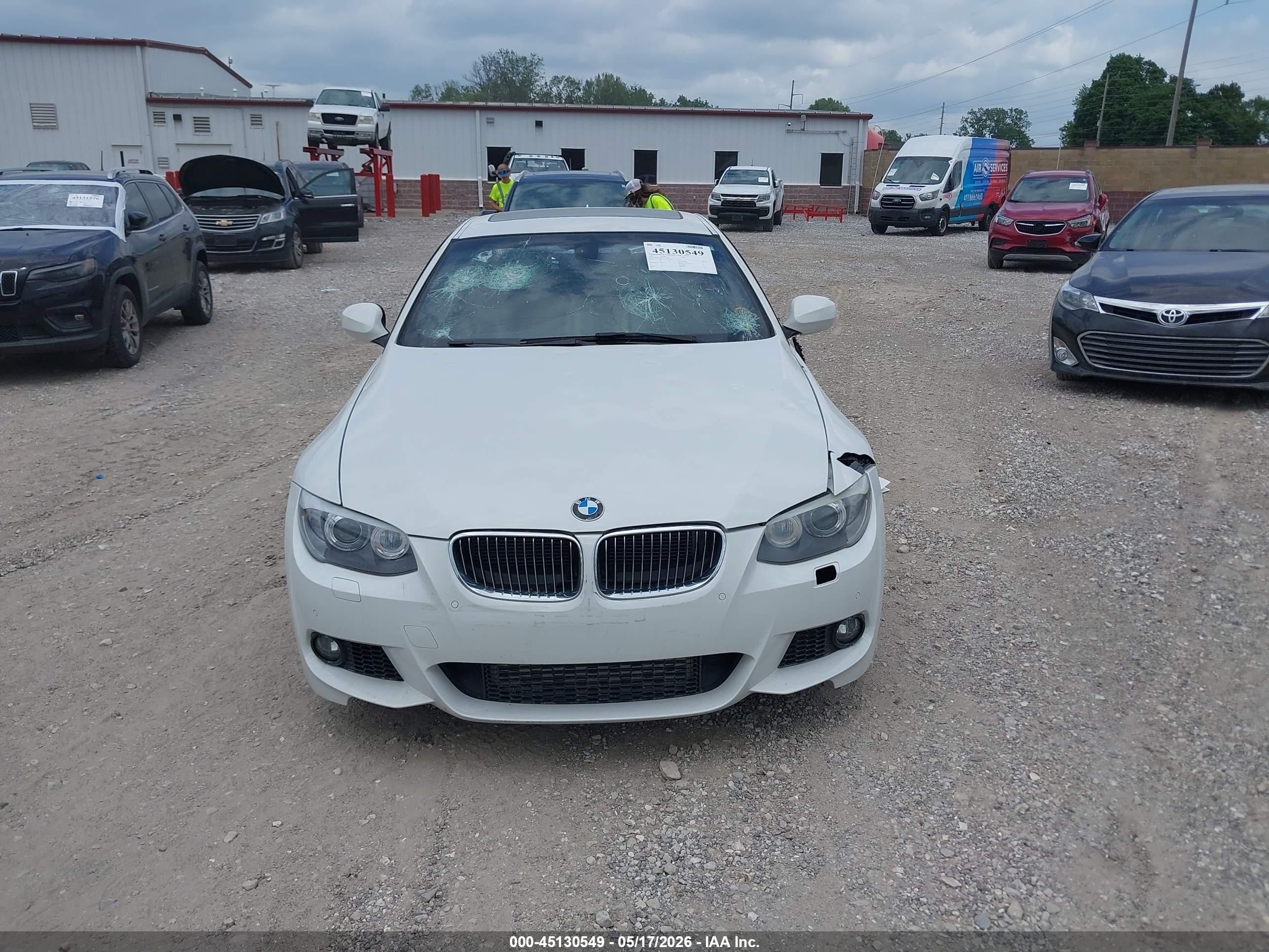 2013 Bmw 335i   White vin: WBAKG7C55DJ437994