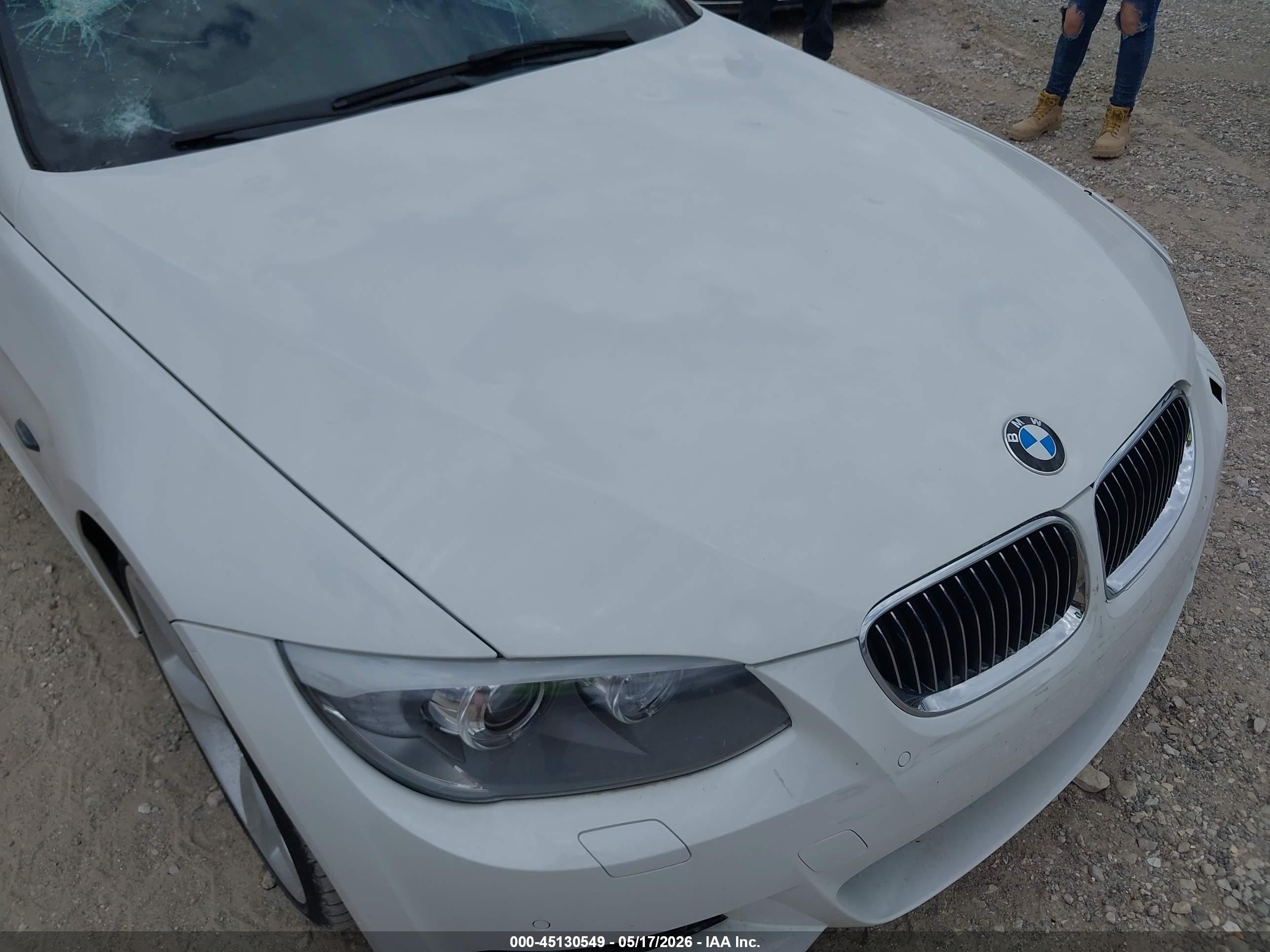 2013 Bmw 335i   White vin: WBAKG7C55DJ437994
