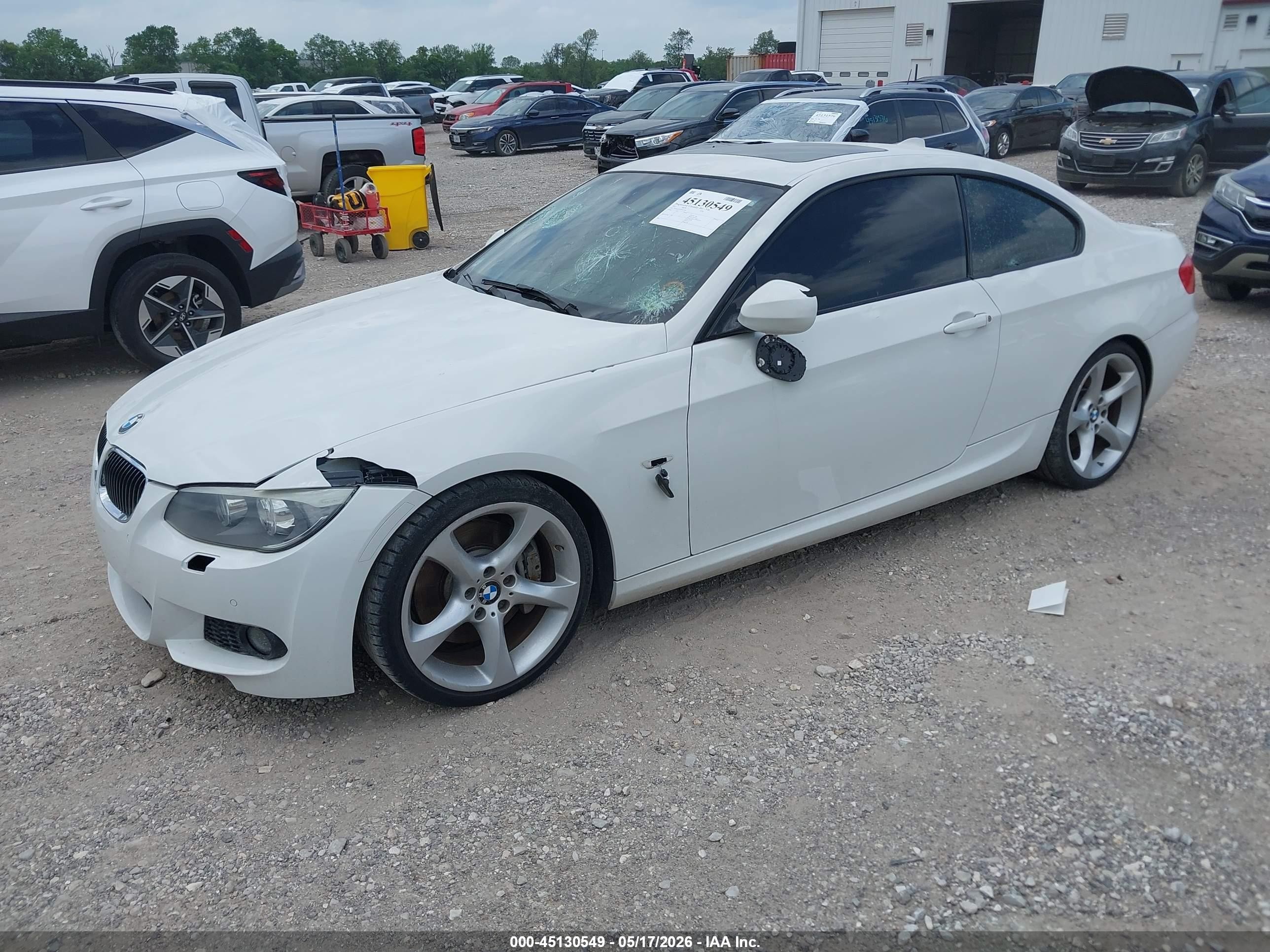 2013 Bmw 335i   White vin: WBAKG7C55DJ437994