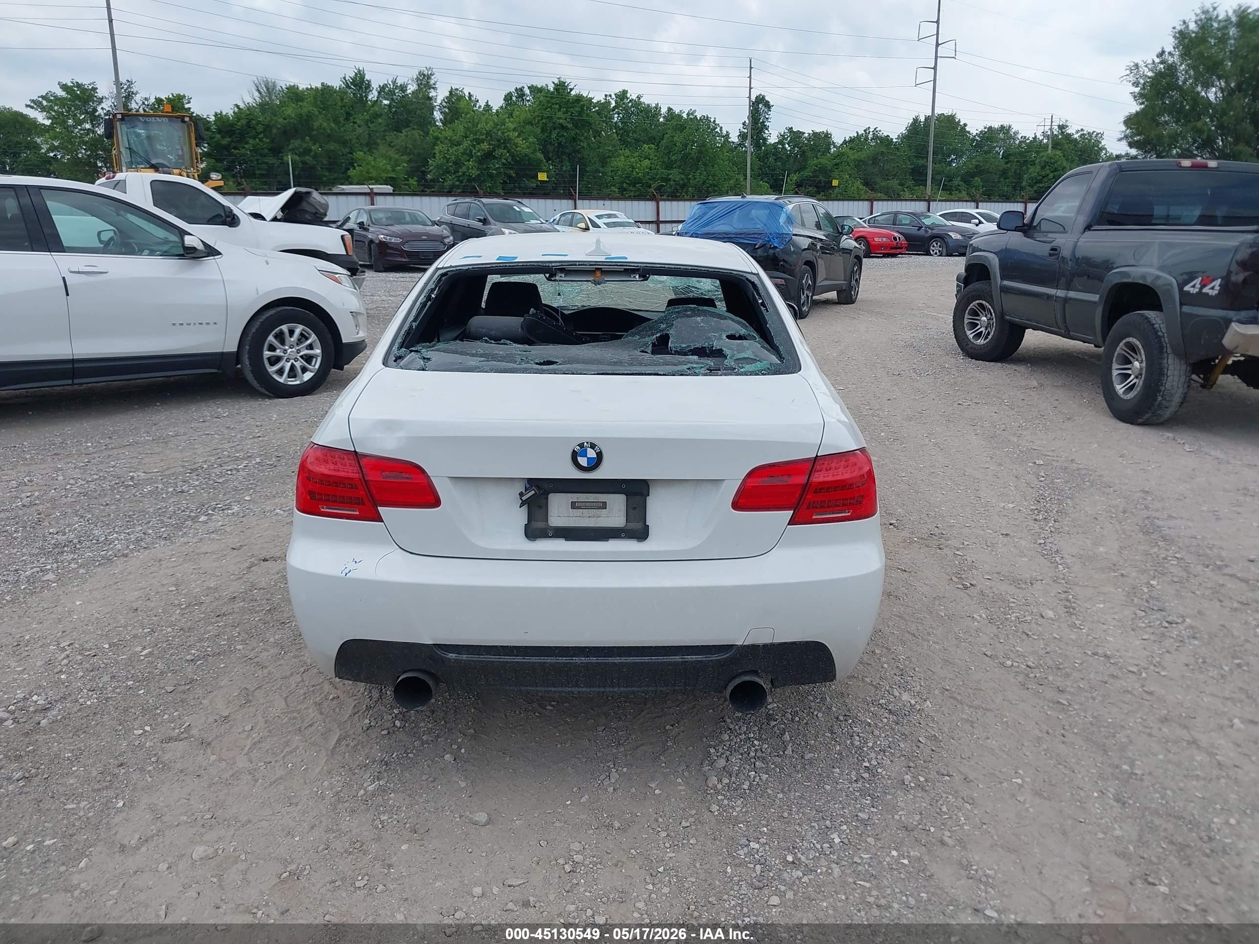 2013 Bmw 335i   White vin: WBAKG7C55DJ437994