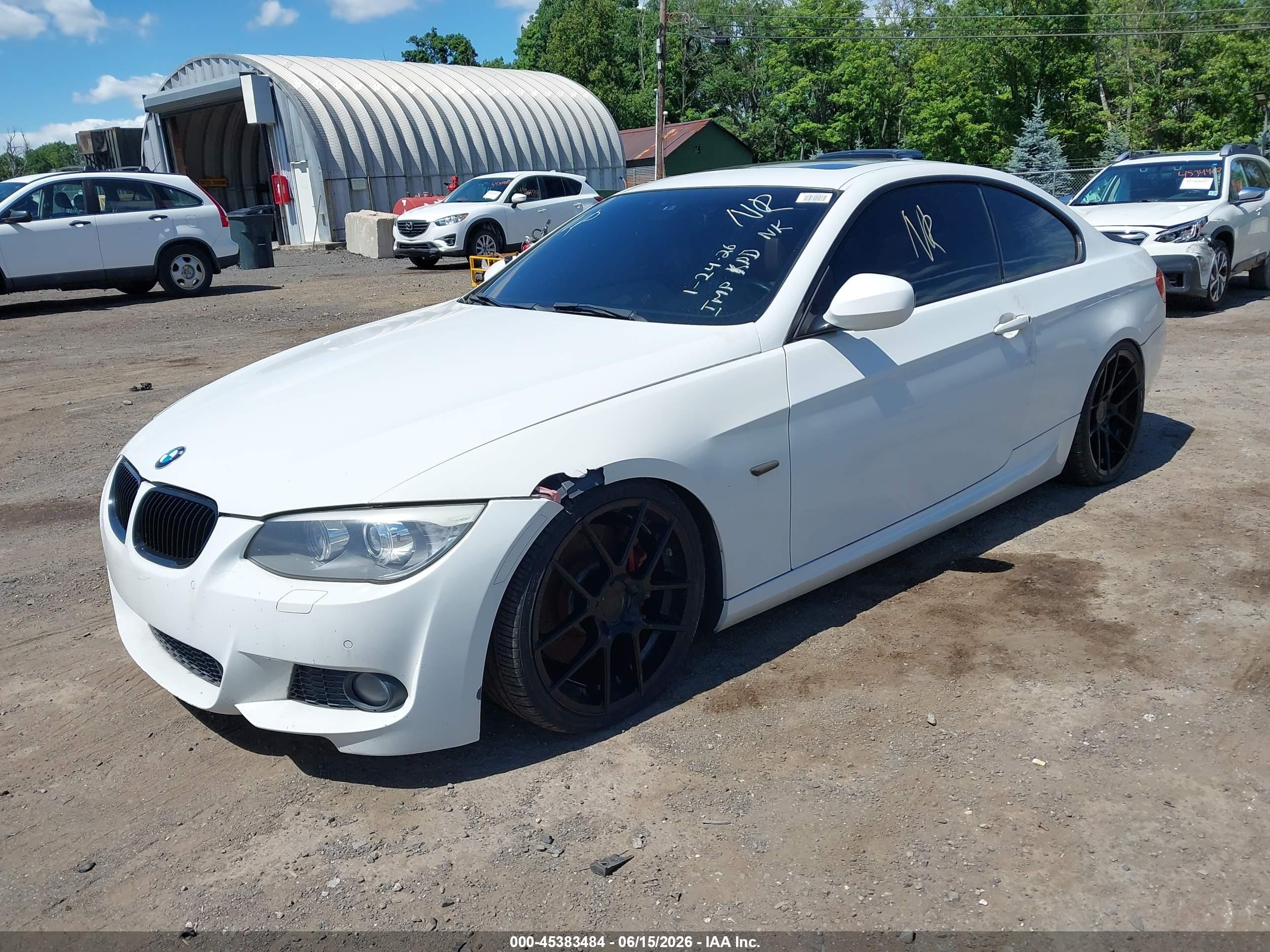 2013 Bmw 335i   White vin: WBAKG7C59DE263369