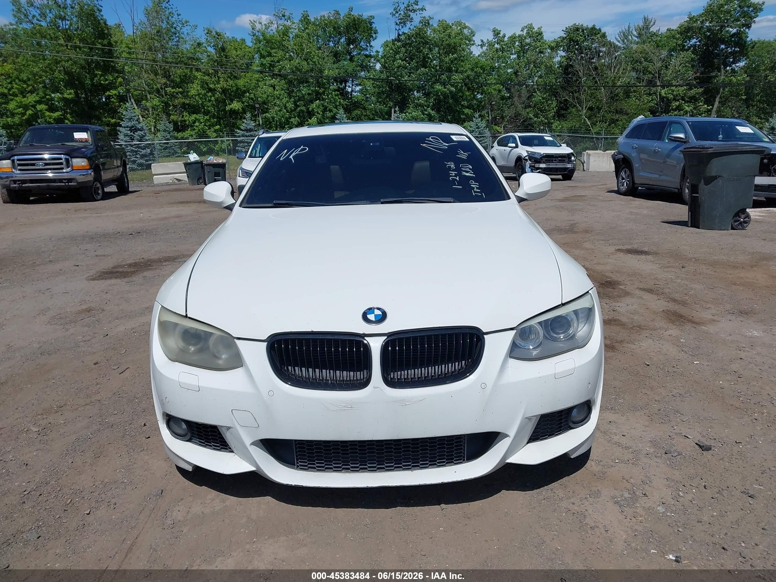 2013 Bmw 335i   White vin: WBAKG7C59DE263369