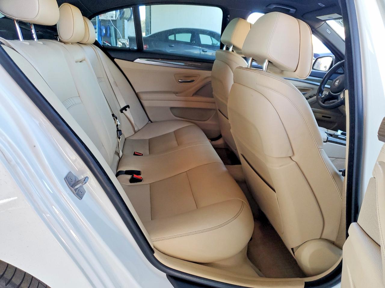 2014 Bmw 550 I White vin: WBAKN9C50ED681523
