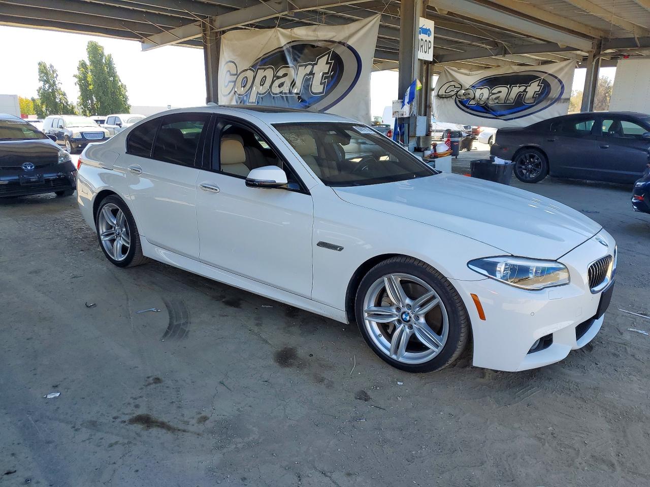 2014 Bmw 550 I White vin: WBAKN9C50ED681523