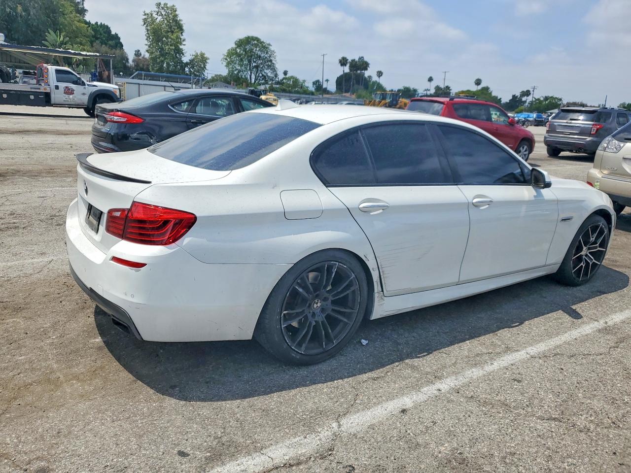 2014 Bmw 550 I Белый vin: WBAKN9C51ED681532