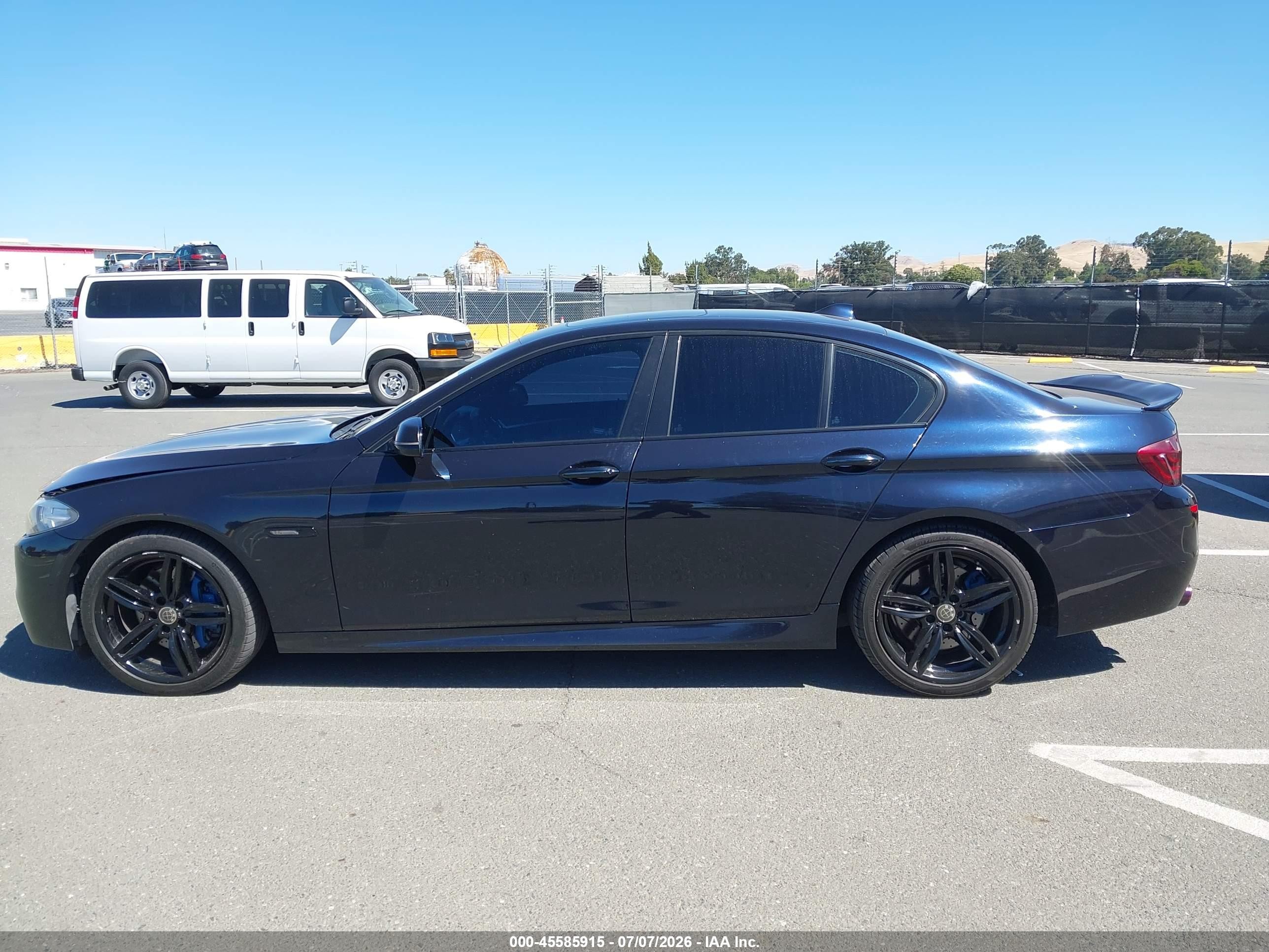2014 Bmw 550i   Black vin: WBAKN9C52ED000732