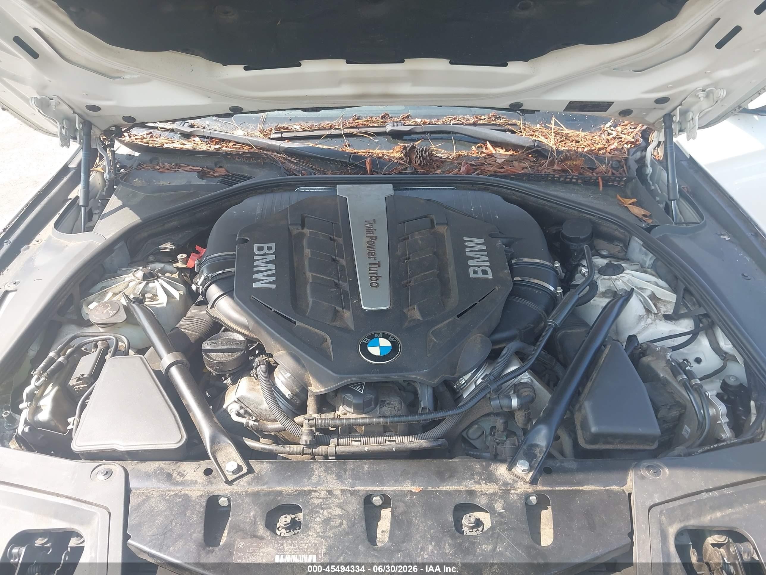 2014 Bmw 550i   White vin: WBAKN9C54ED680844