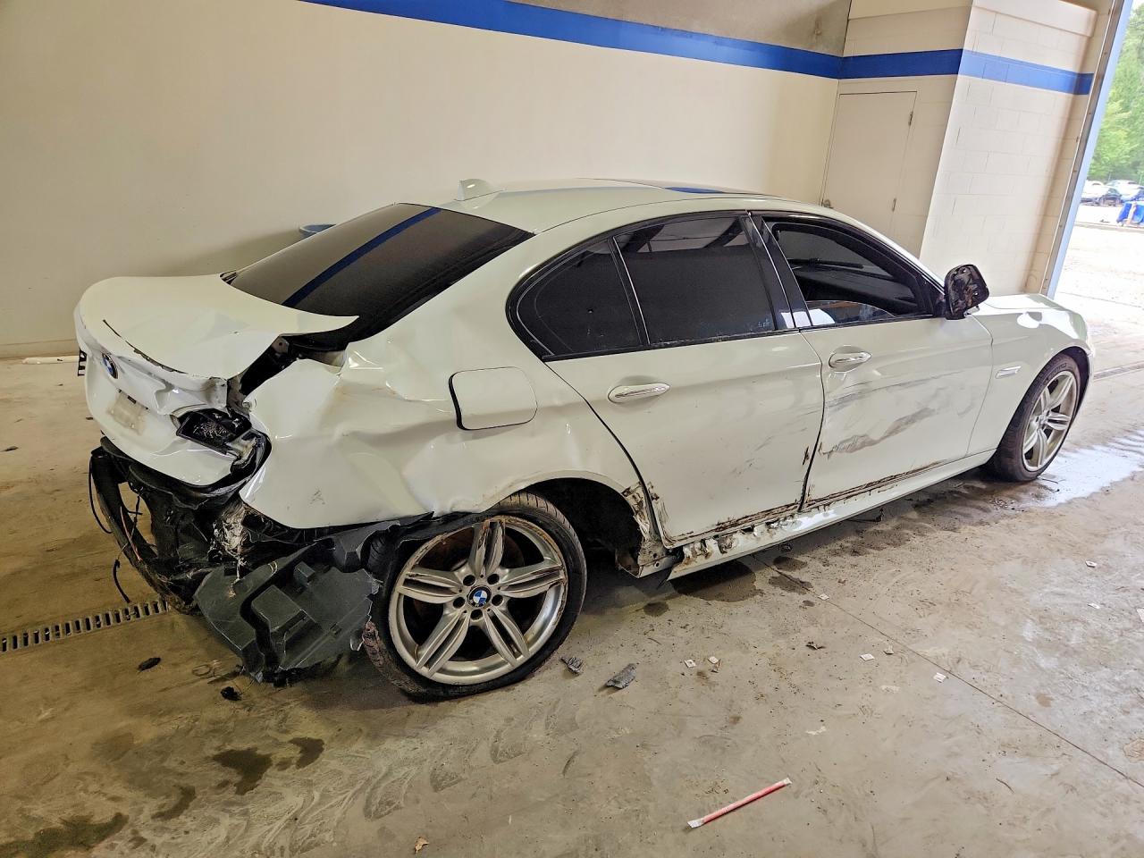 2015 Bmw 550 Xi White vin: WBAKP9C51FD693823