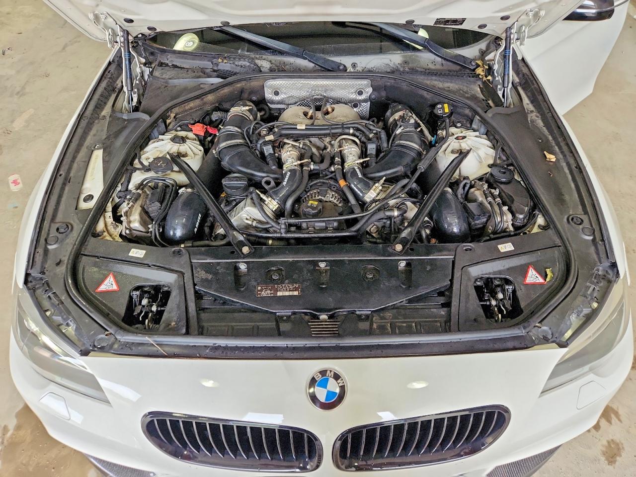 2015 Bmw 550 Xi White vin: WBAKP9C51FD693823