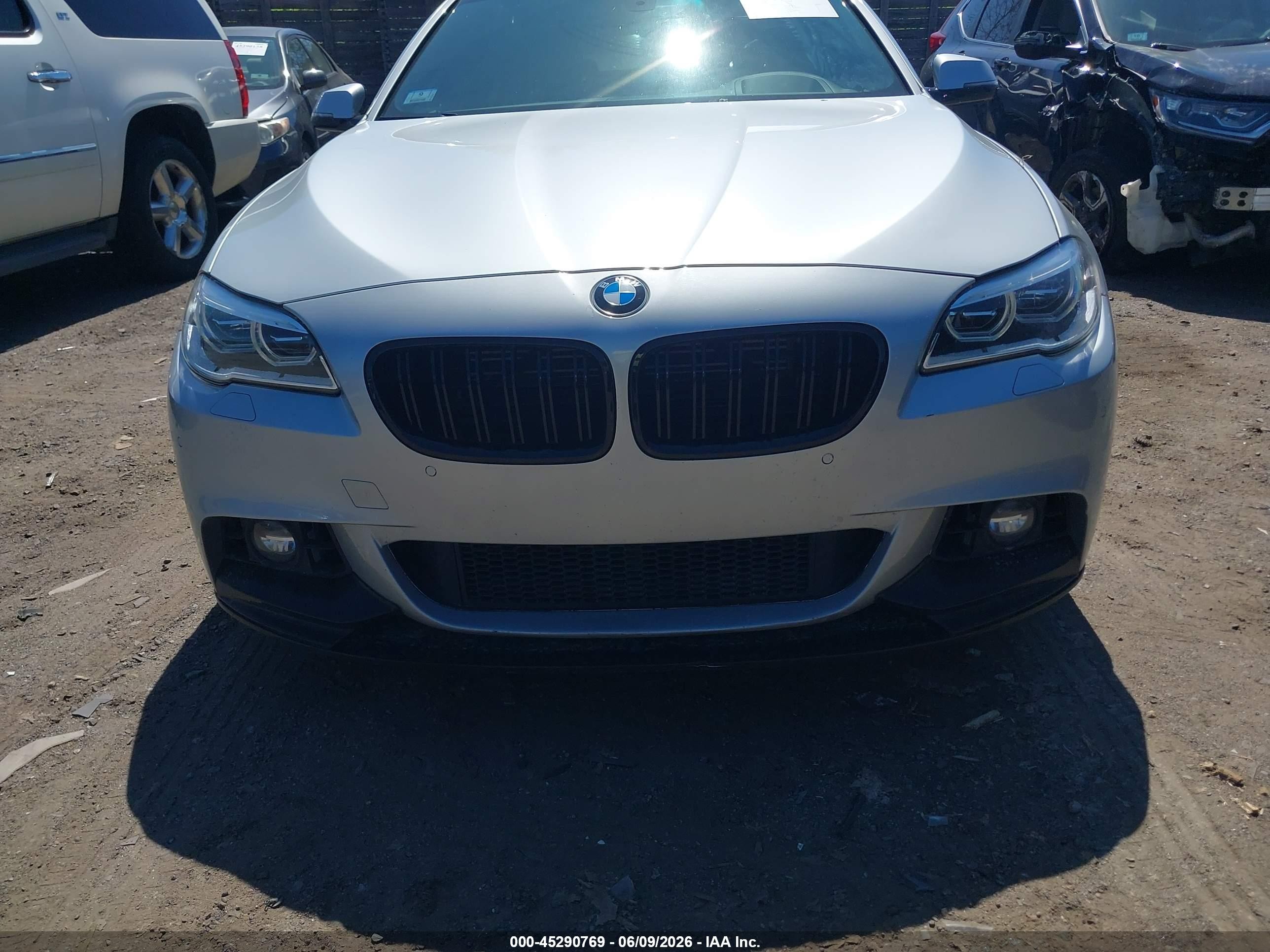 2014 Bmw 550i Xdrive Серебряный vin: WBAKP9C52ED693473