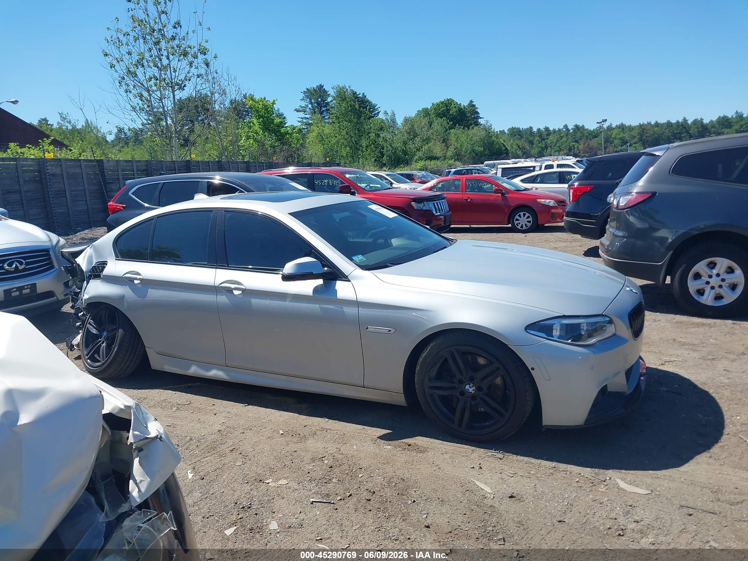 2014 Bmw 550i Xdrive Серебряный vin: WBAKP9C52ED693473