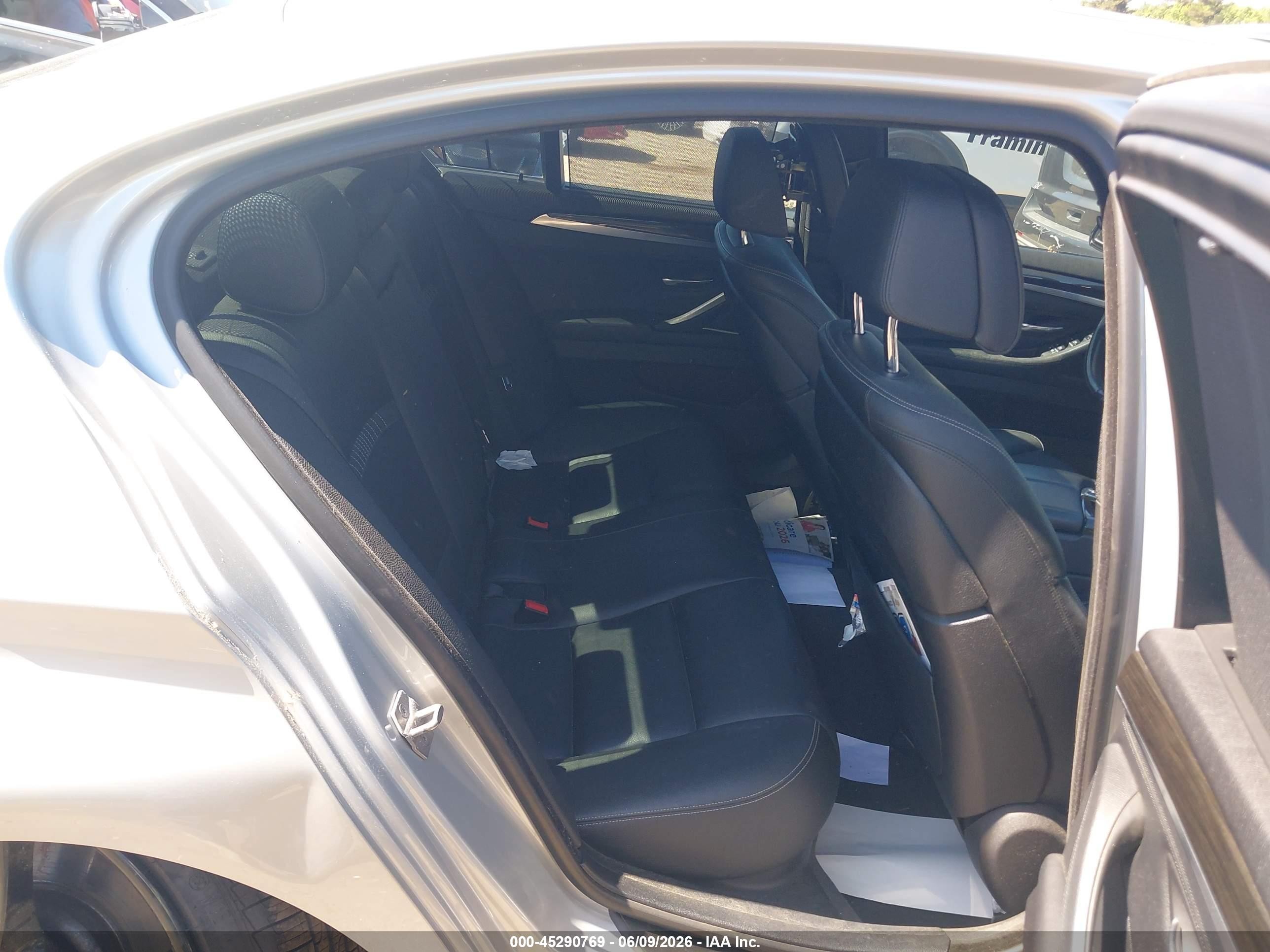 2014 Bmw 550i Xdrive Серебряный vin: WBAKP9C52ED693473