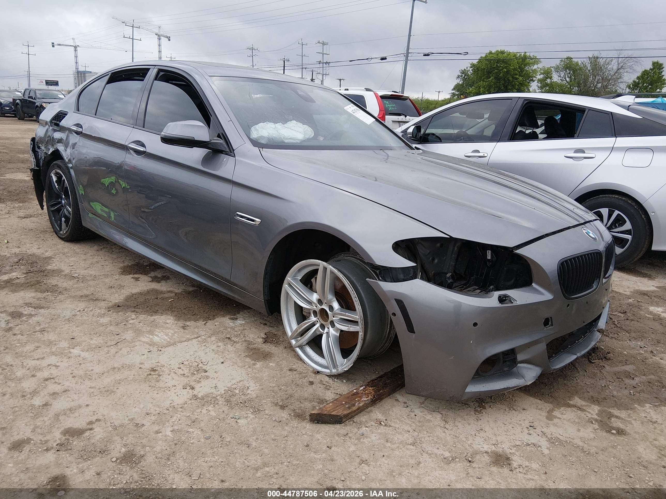 2015 Bmw 550i Xdrive Silver vin: WBAKP9C57FD979465