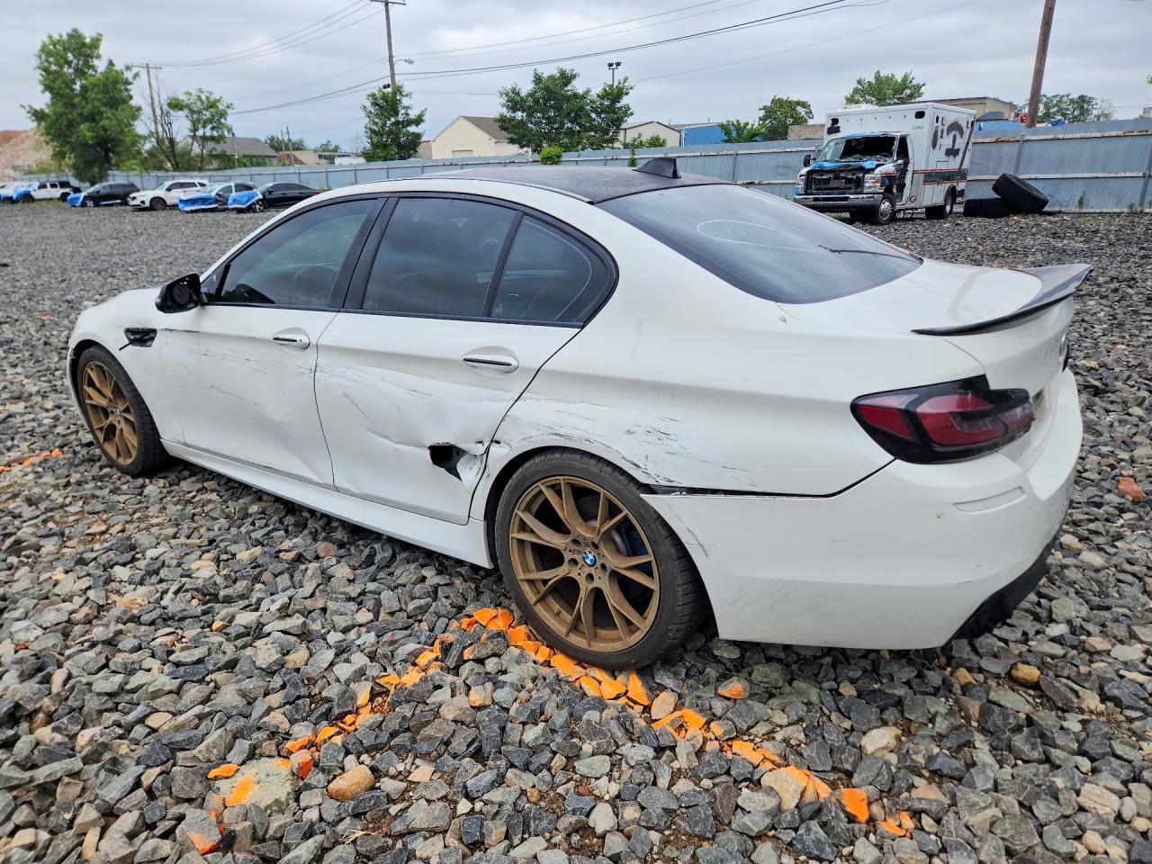 2014 Bmw 550 Xi White vin: WBAKP9C59ED693292