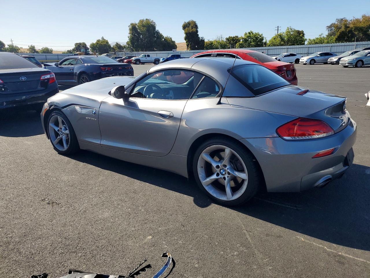 2011 Bmw Z4 Sdrive35is Серый vin: WBALM1C51BE633558