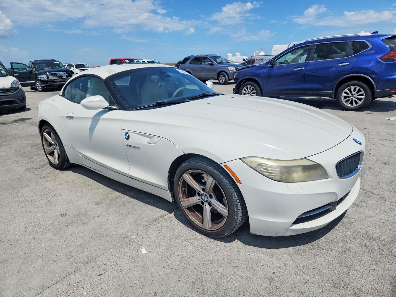 2009 Bmw Z4 Sdrive30i White vin: WBALM53539E161218