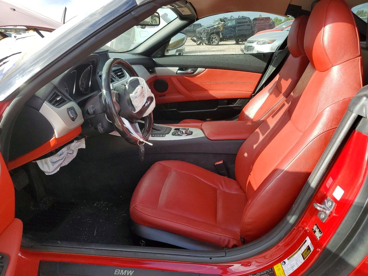 2011 Bmw Z4 Sdrive30i Red vin: WBALM5C51BE380054