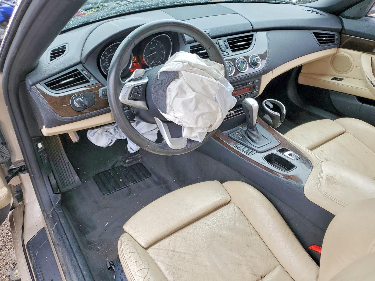 2011 Bmw Z4 Sdrive30i Gold vin: WBALM5C52BE377907