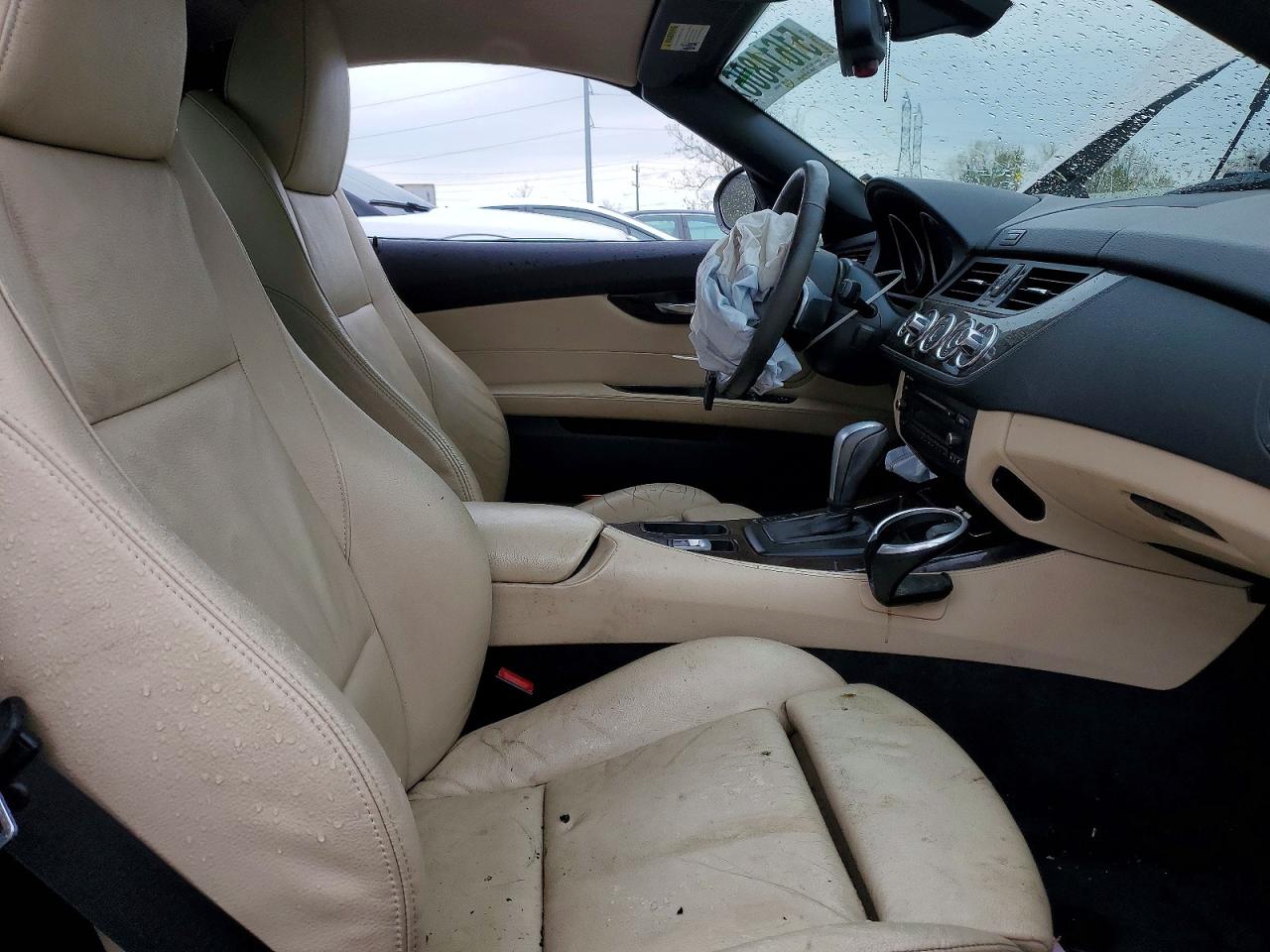 2011 Bmw Z4 Sdrive30i Gold vin: WBALM5C52BE377907
