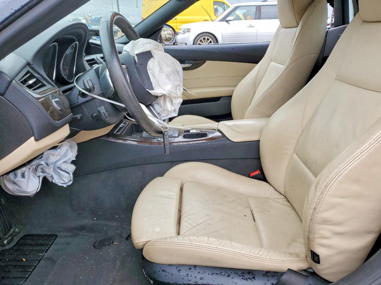 2011 Bmw Z4 Sdrive30i Gold vin: WBALM5C52BE377907