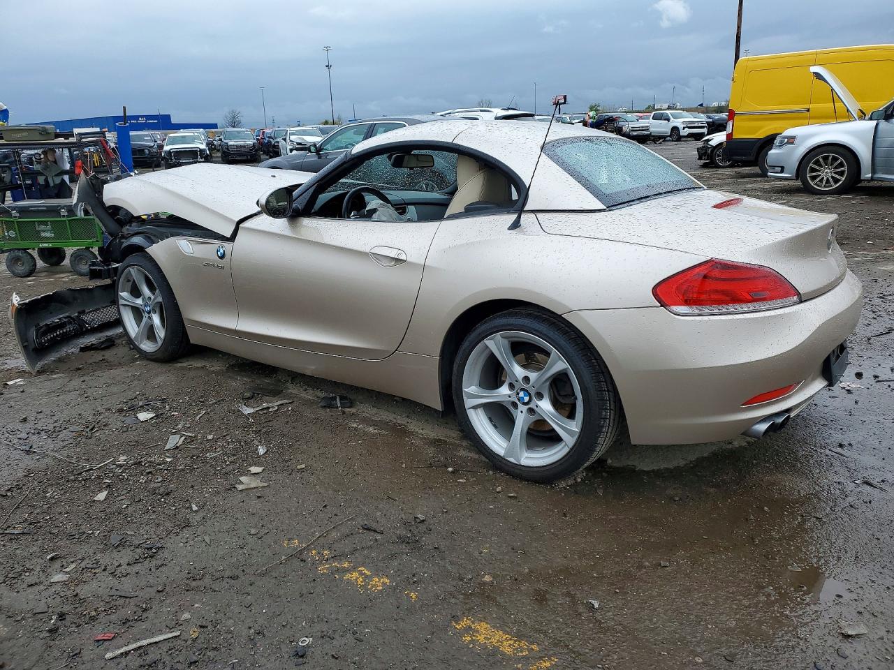 2011 Bmw Z4 Sdrive30i Gold vin: WBALM5C52BE377907