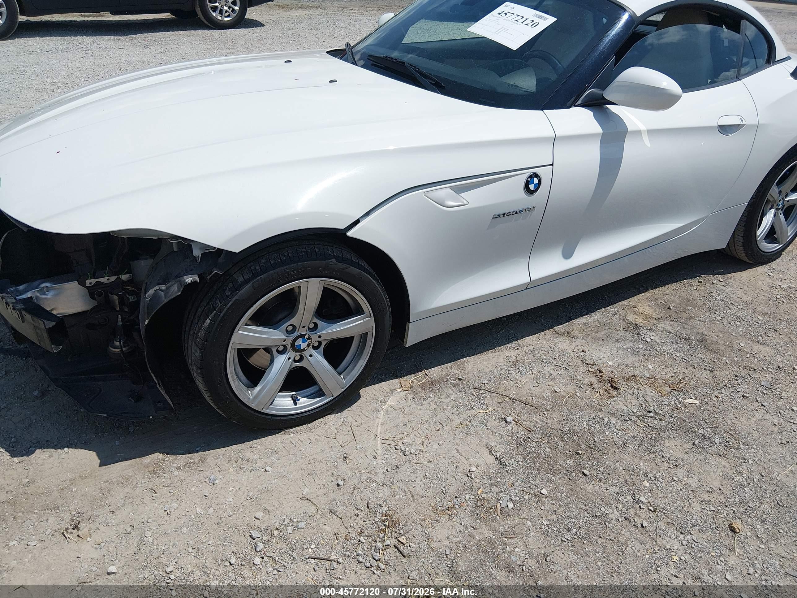 2011 Bmw Z4 Sdrive30i White vin: WBALM5C52BE378846