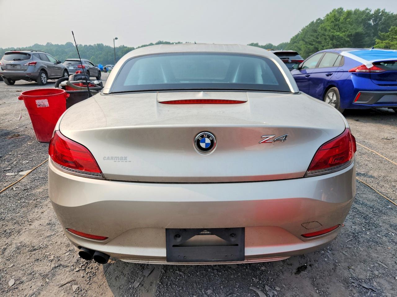 2011 Bmw Z4 Sdrive30i Beige vin: WBALM5C55BE379862
