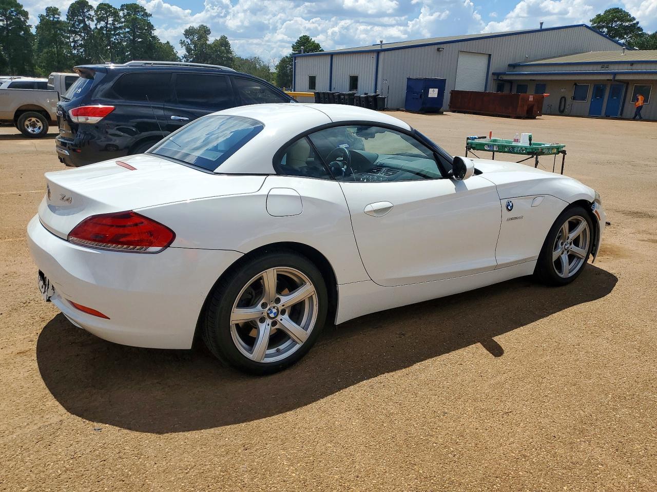 2011 Bmw Z4 Sdrive30i White vin: WBALM5C56BE377697