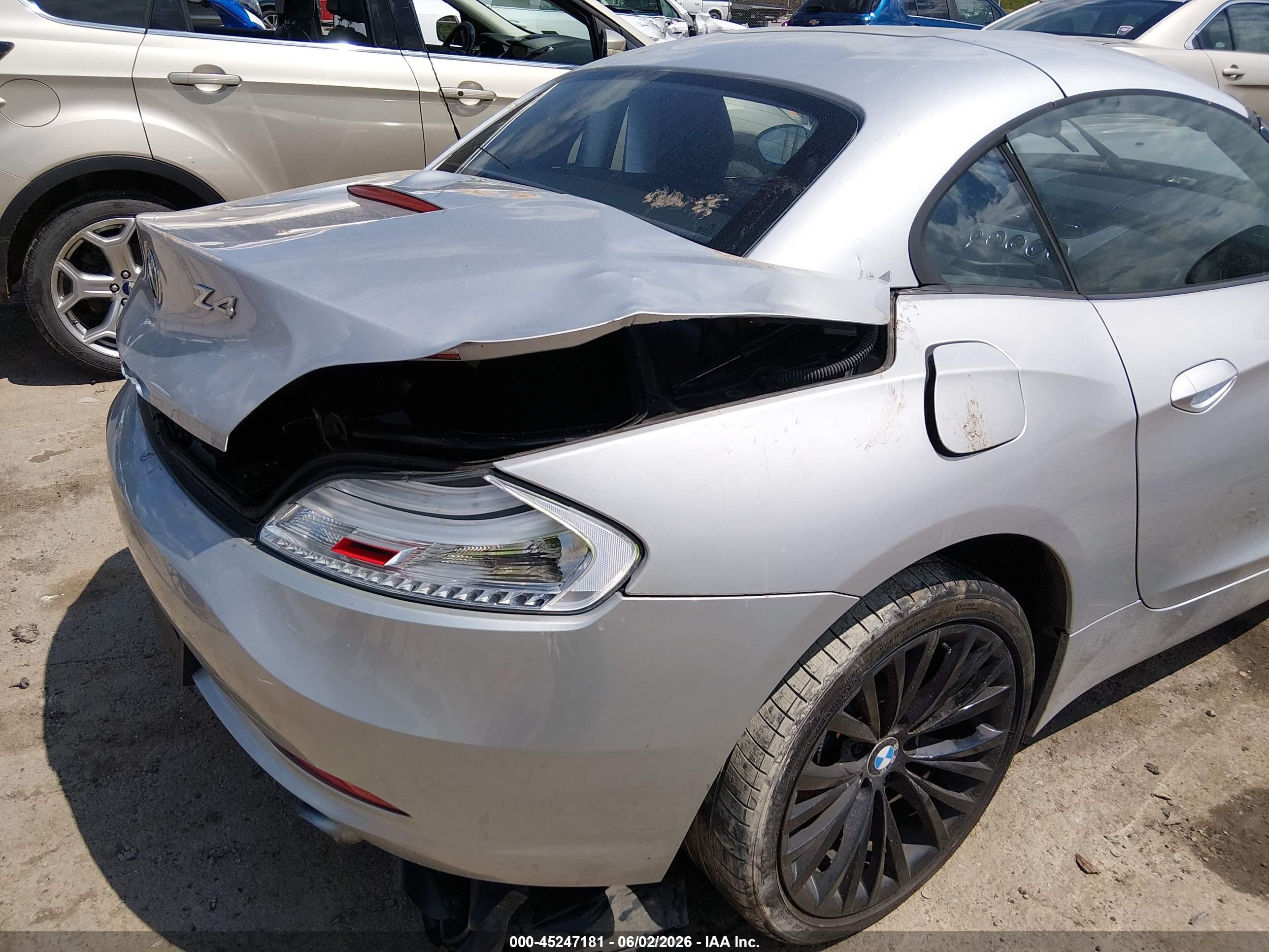 2009 Bmw Z4 Sdrive35i Silver vin: WBALM73599E165141