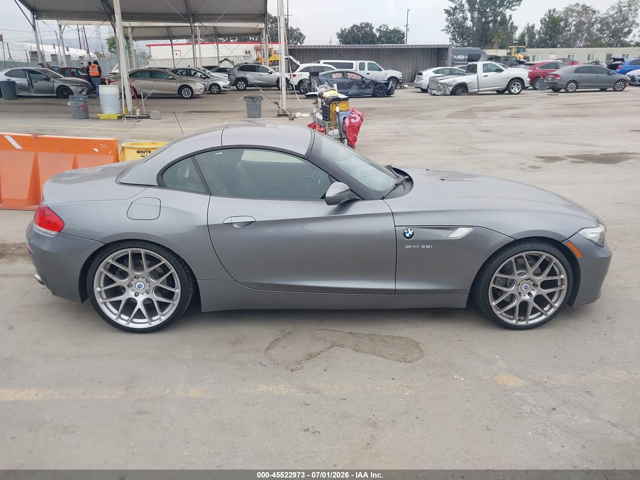 2013 Bmw Z4 Sdrive35i Silver vin: WBALM7C52DE385648
