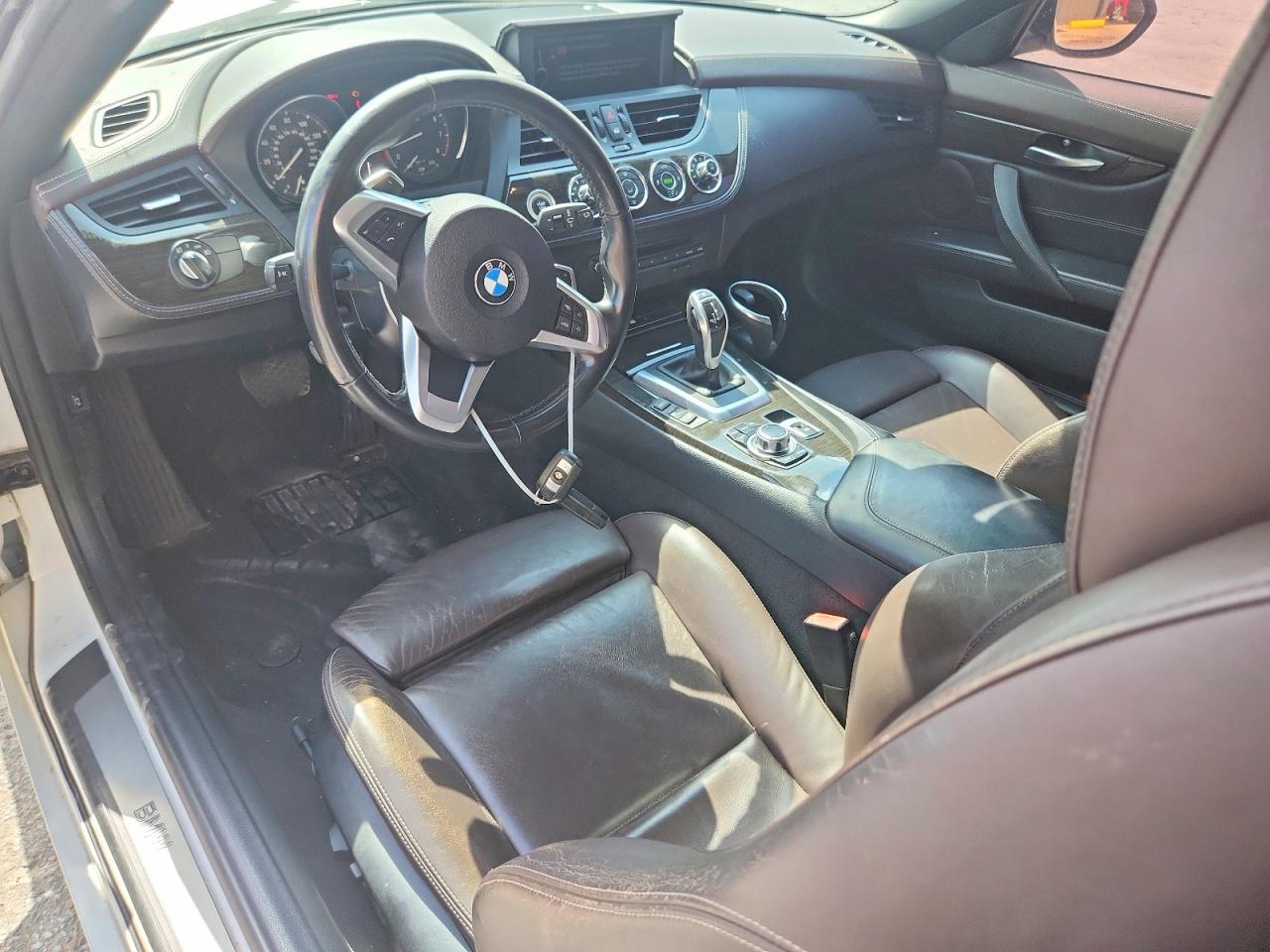 2013 Bmw Z4 Sdrive35i White vin: WBALM7C53DE385562