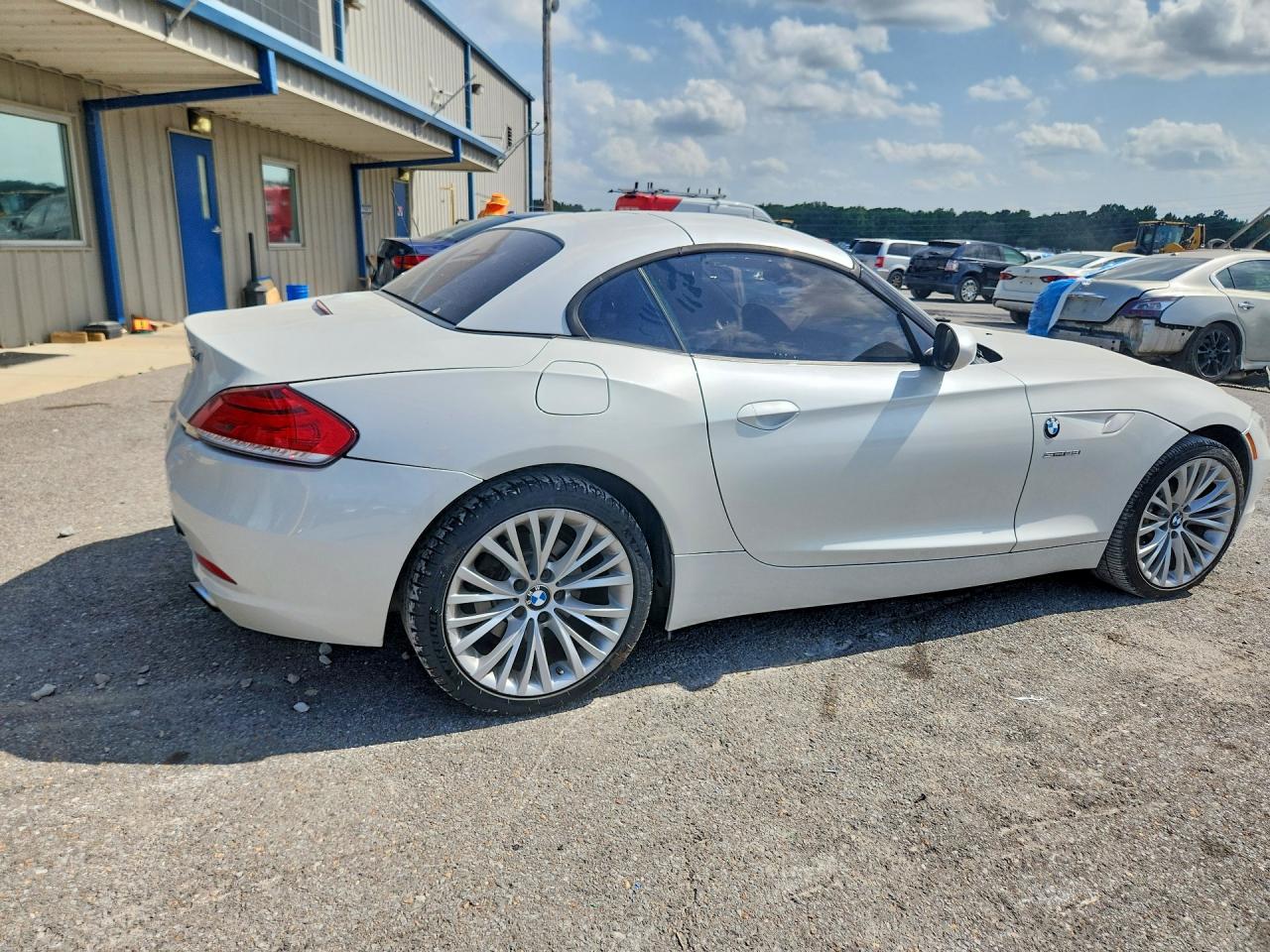 2013 Bmw Z4 Sdrive35i White vin: WBALM7C53DE385562