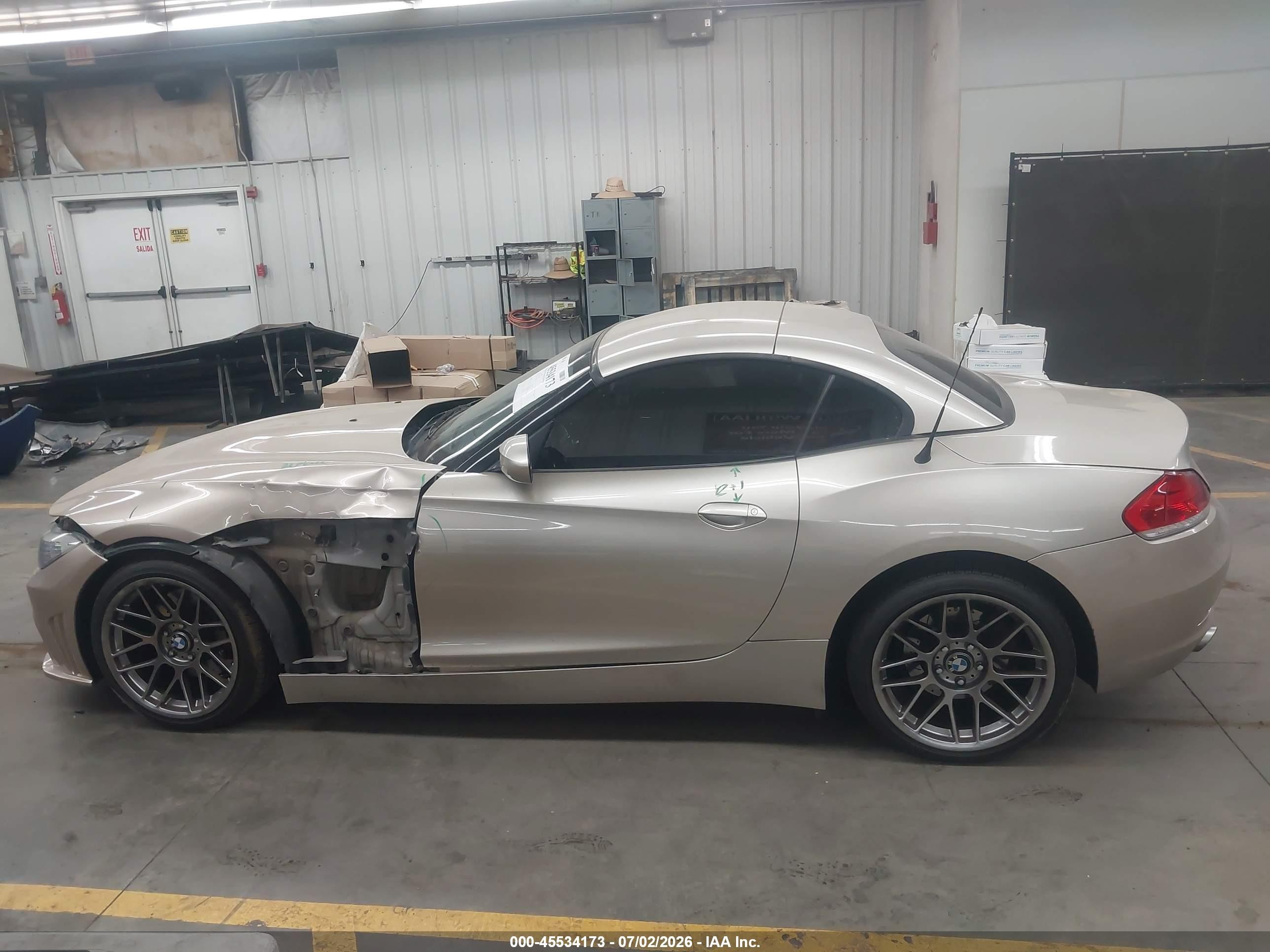 2011 Bmw Z4 Sdrive35i Champagne vin: WBALM7C5XBE382591